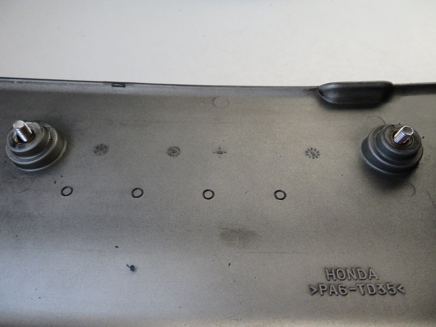 HONDA STREAM 2.0 VTEC ENGINE COVER 2000-2006 A1431-1