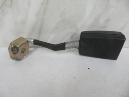 AUDI A8 D2 REAR SEAT BELT BUCKLE 4D0857740 1998-2002 A1652-10