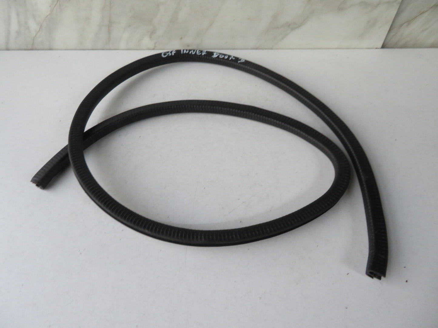 SUZUKI JIMNY OS DOOR INNER RUBBER SEAL (ON BODY) 1998-2005 AMS1509-3