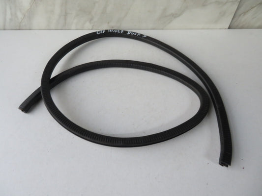SUZUKI JIMNY OS DOOR INNER RUBBER SEAL (ON BODY) 1998-2005 AMS1509-3