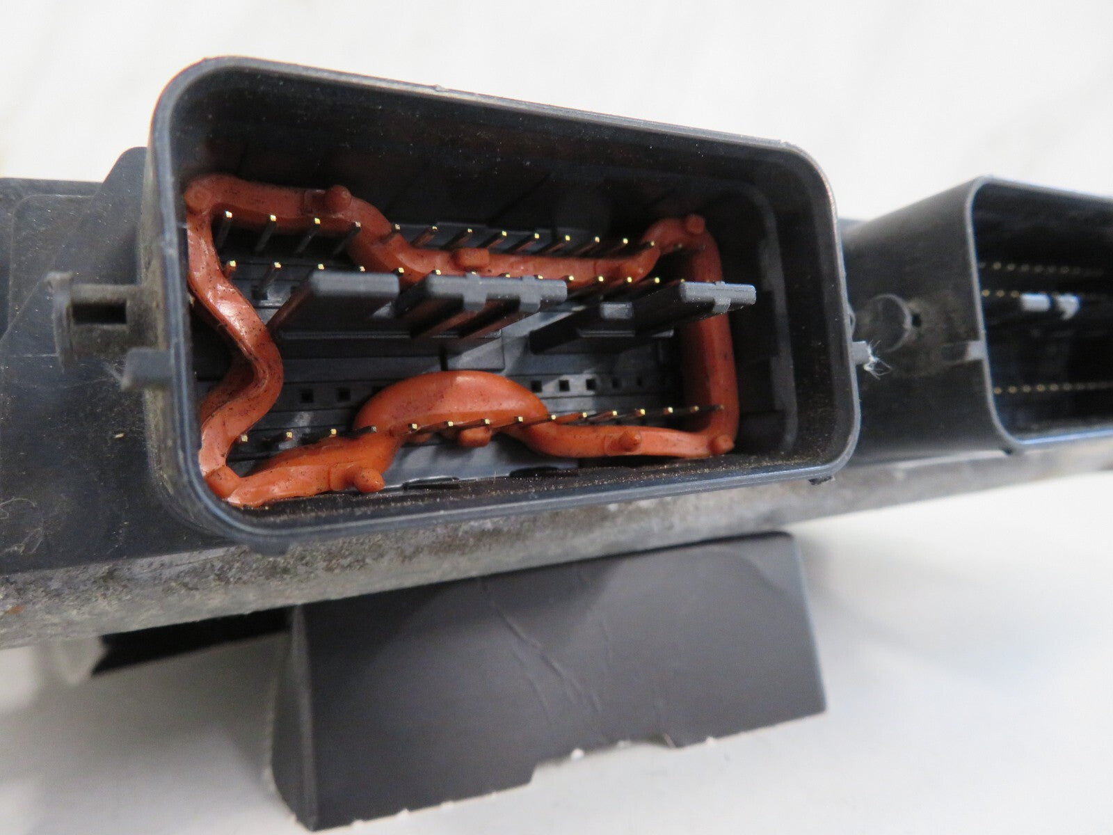 SUZUKI SWIFT ENGINE CONTROL ECU 33920-62J0 2006-2010 AM1232-2