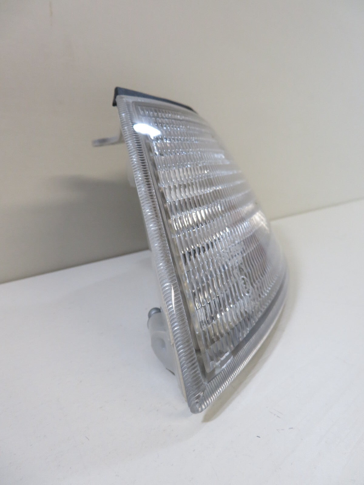 NS PASSENGER LH FRONT INDICATOR LIGHT FOR HONDA ACCORD 217-1533L-UE 1993-1996