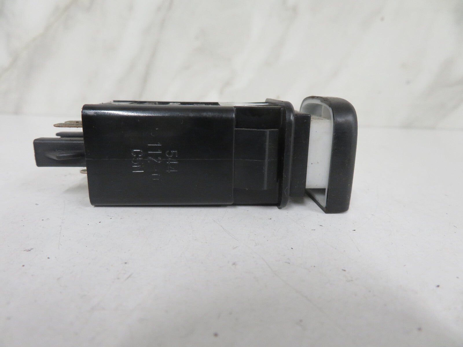 SAAB 95 9-5 ESP TRACTION SWITCH 12768425 2005-2009 MIX1349-12