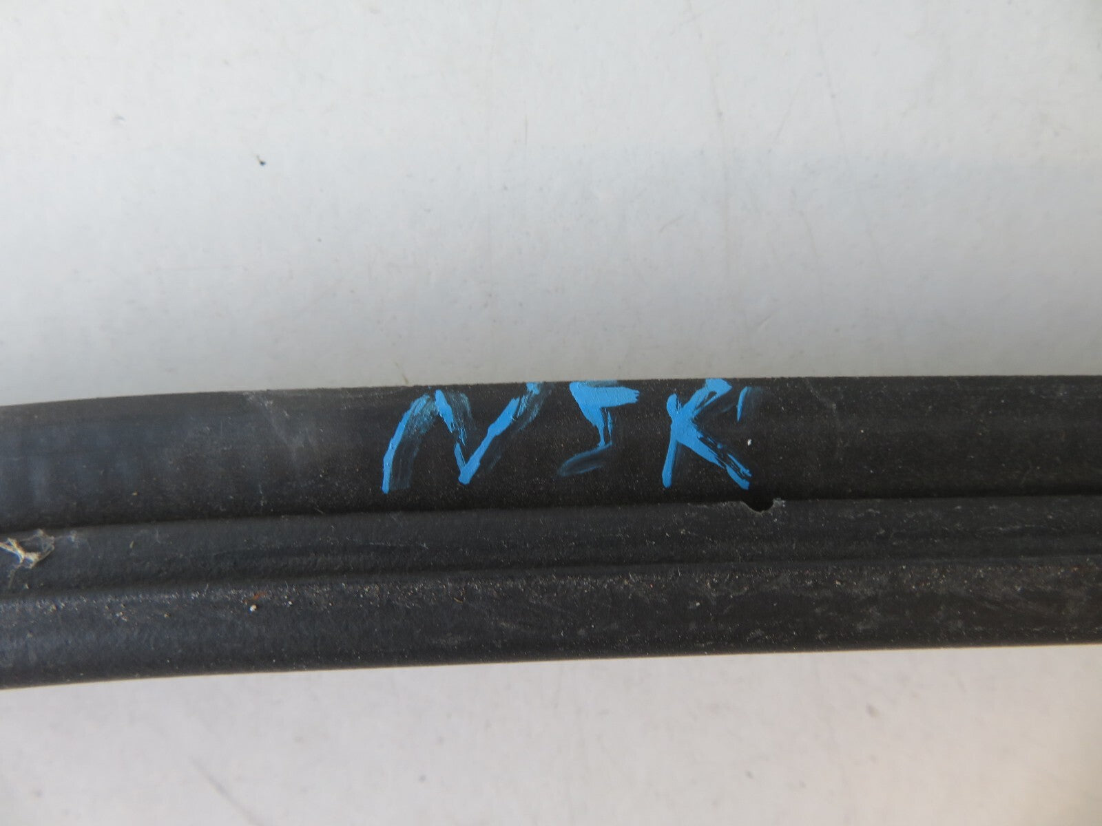 MAZDA RX8 NSR WINDOW RUBBER SEAL  2003-2008 AMS1403 SA