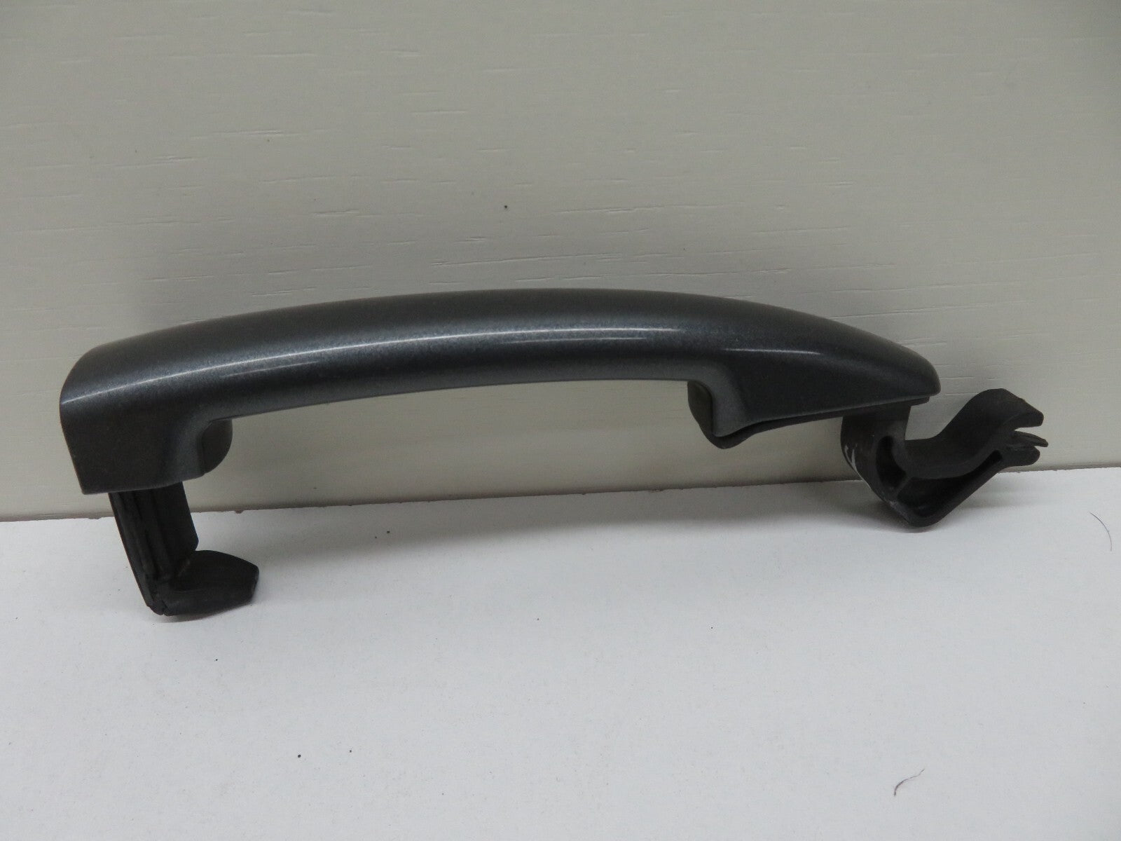 PEUGEOT 3008 NSF PASSENGER EXTERNAL DOOR HANDLE GREY 2008-2016 1626-11