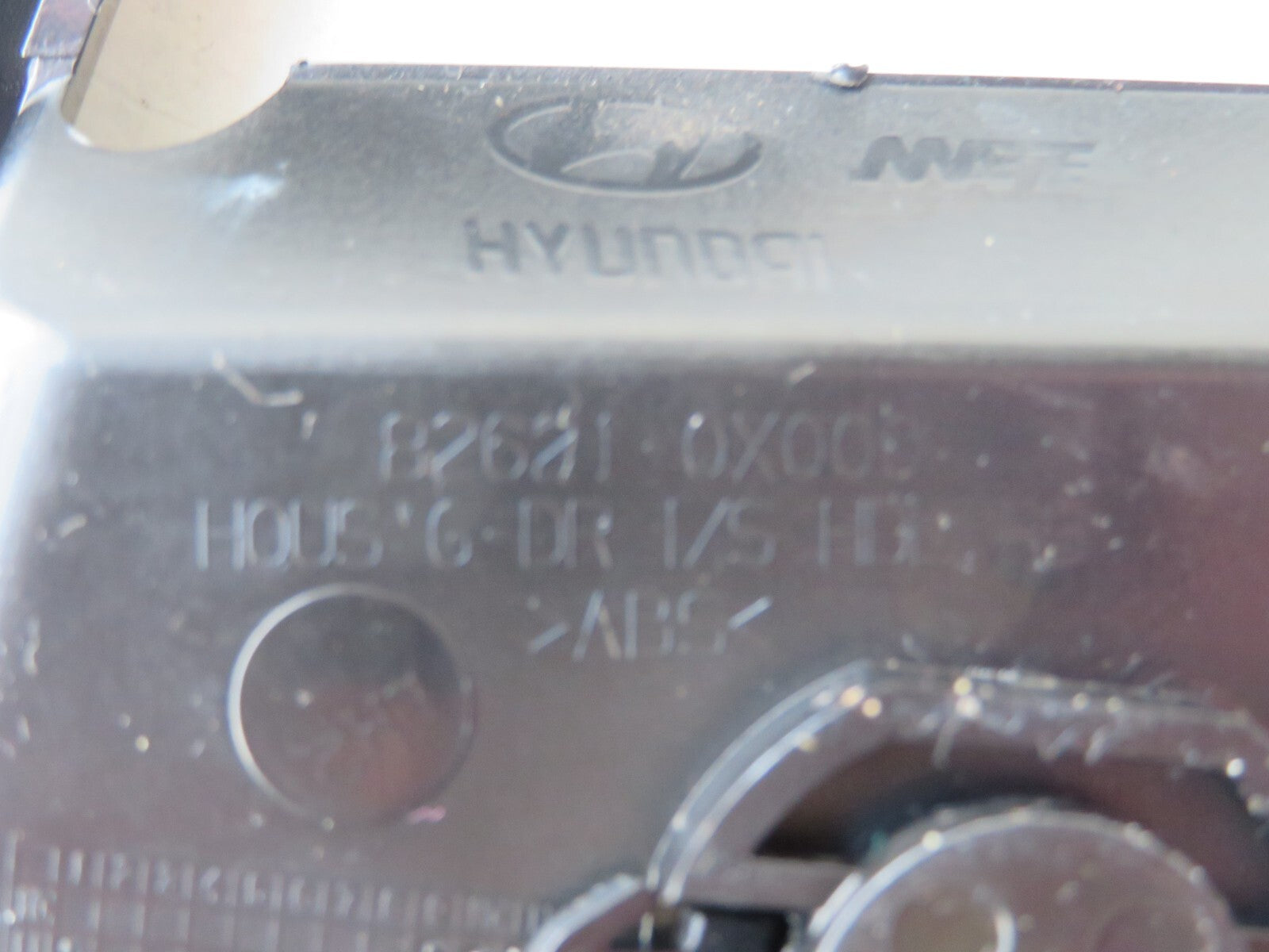 HYUNDAI I10 OSR INTERIOR DOOR HANDLE TRIM 2010-2012 A0924-9