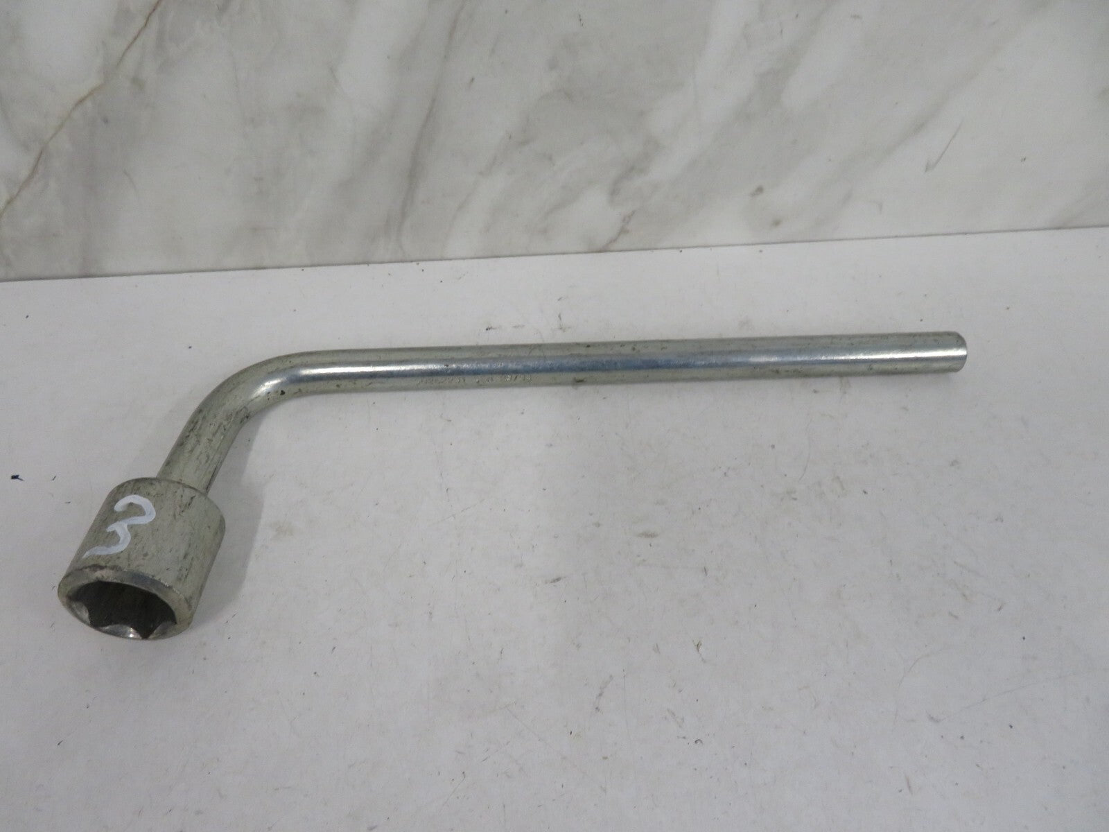 RENAULT CLIO MK2 PHASE 1 WHEEL BOLT BRACE BAR 1998-2001 A1652-3