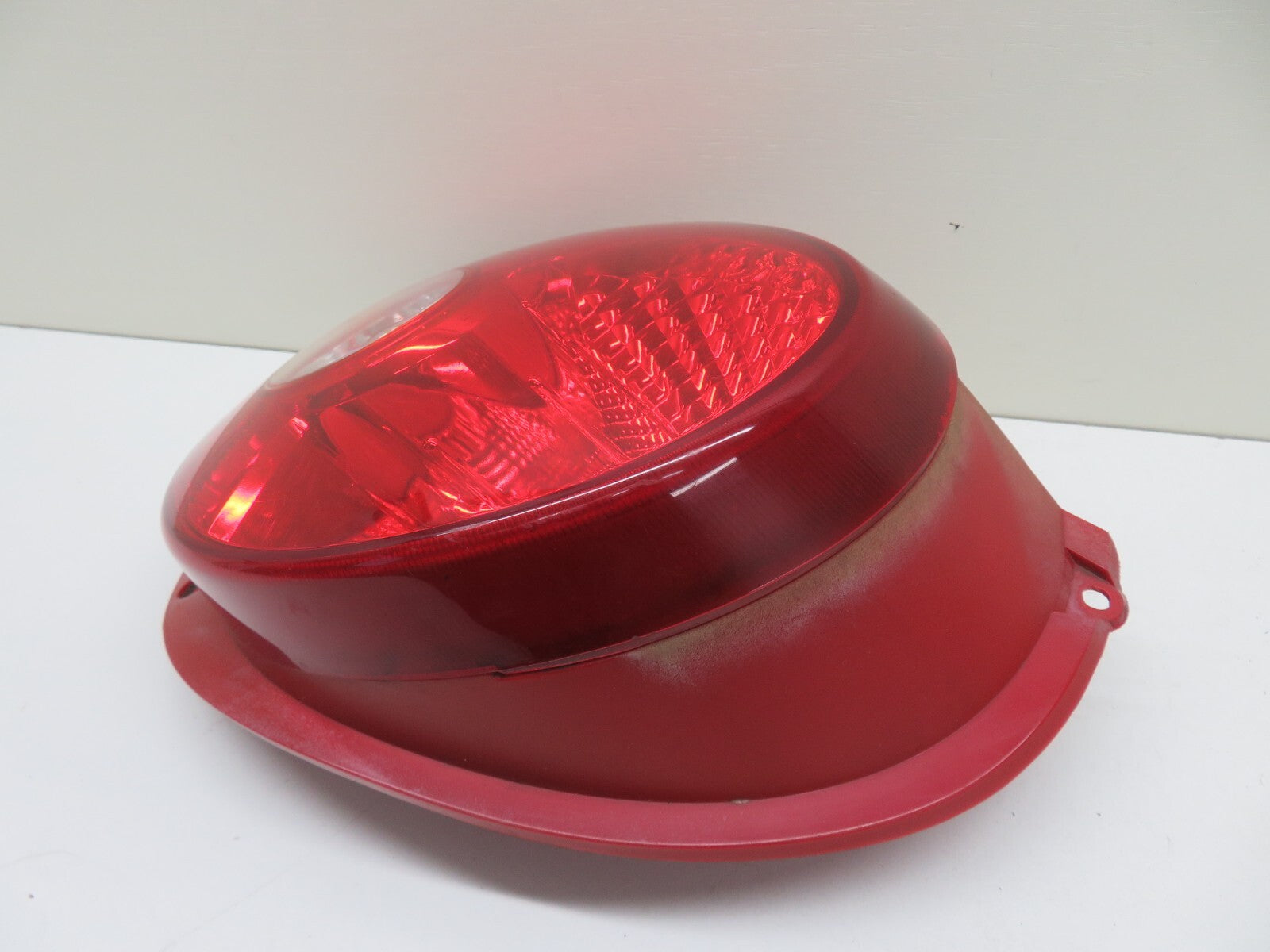CHEVROLET NS PASSENGER REAR TAIL LIGHT 2005-2010 1228-3