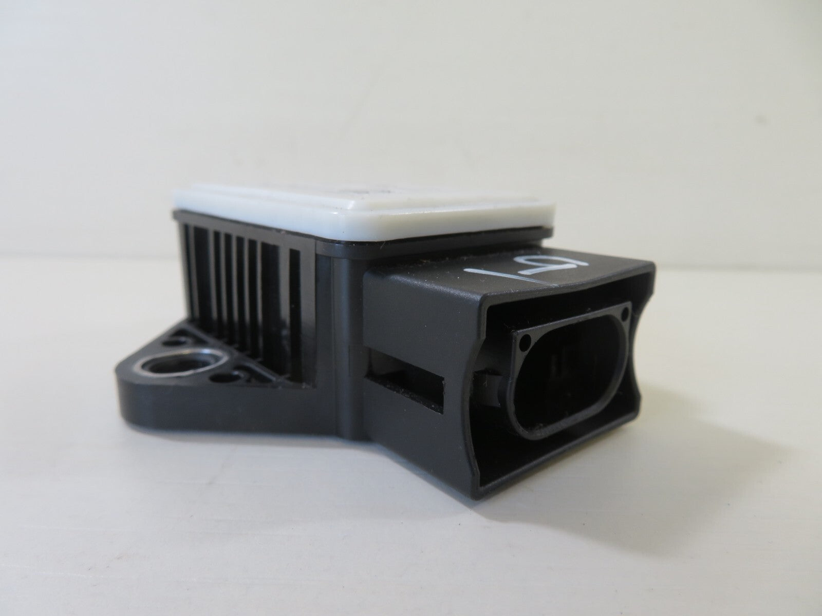 FIAT 500 ESP YAW RATE SENSOR 55701951 2007-2014 1500-9