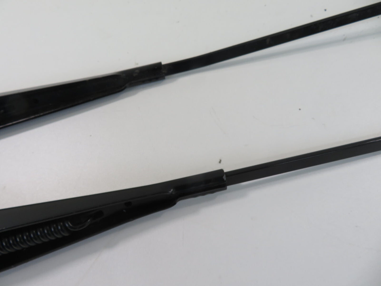 CITROEN BERLINGO MK2 FRONT WIPER ARMS PAIR 2008-2012