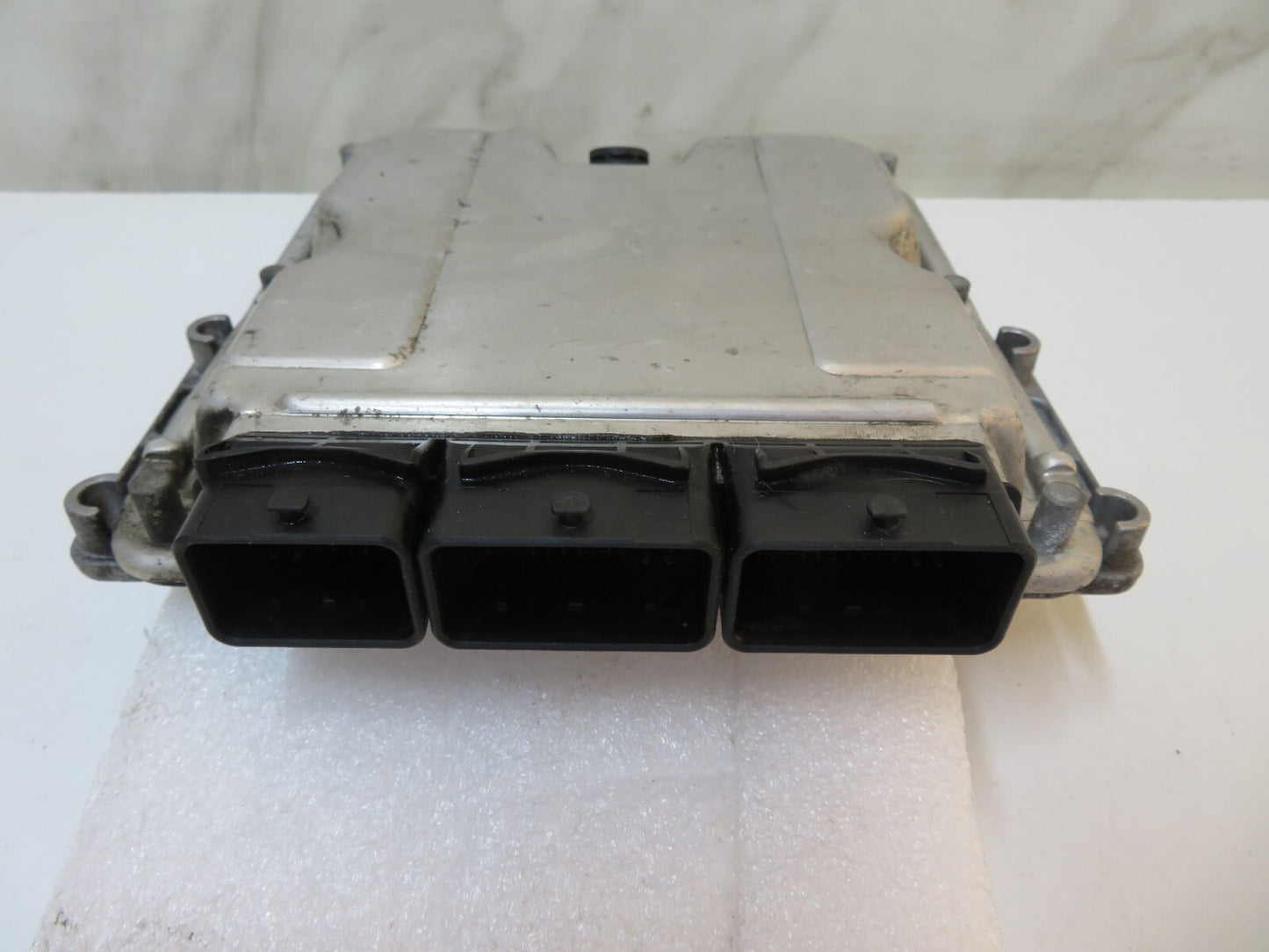 RENAULT TRAFFIC ENGINE ECU 0281010632 2001-2013 AS14