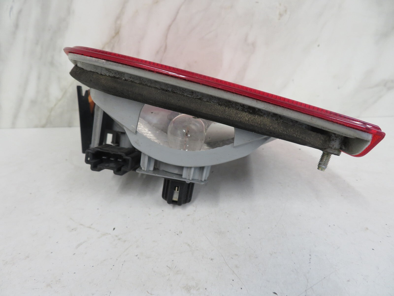 MERCEDES E CLASS W210 NSR PASSENGER REAR TAIL LIGHT 1995-2002 1624-4