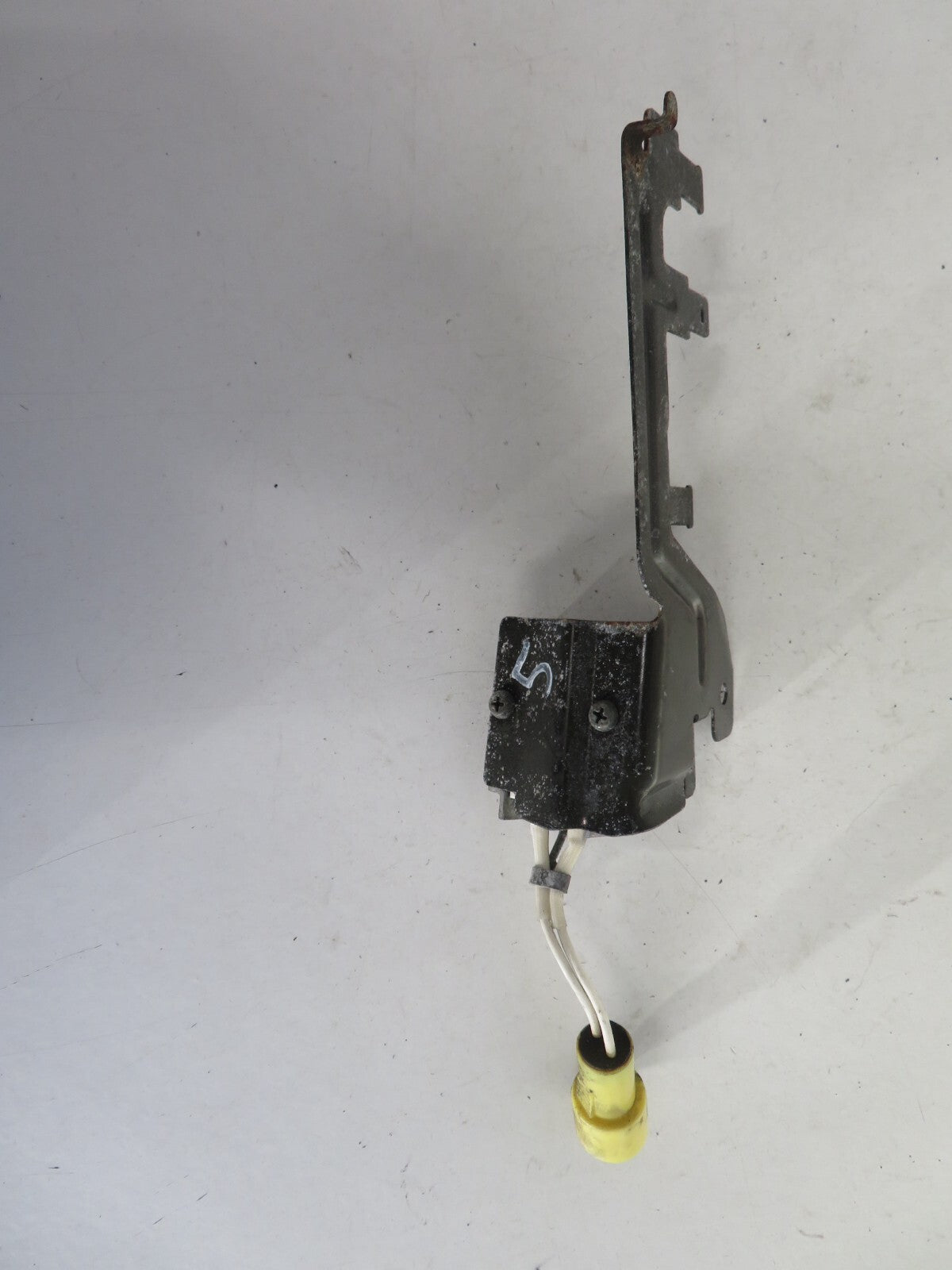 SUZUKI SWIFT GLS 1.0 FUEL INJECTOR RESISTOR 1988-2002 1439-5