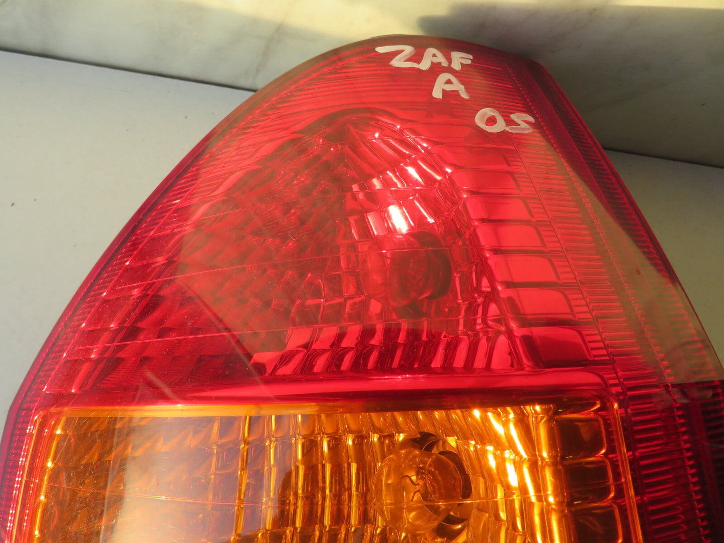 VAUXHALL ZAFIRA A OS REAR TAIL LIGHT 1999-2005 BK1518