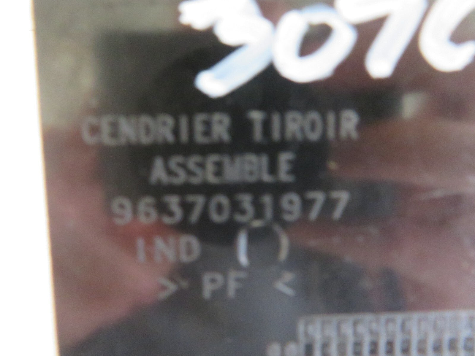 PEUGEOT 307CC INTERIOR ASHTRAY 9637031977 2003-2007 MIX1100-1