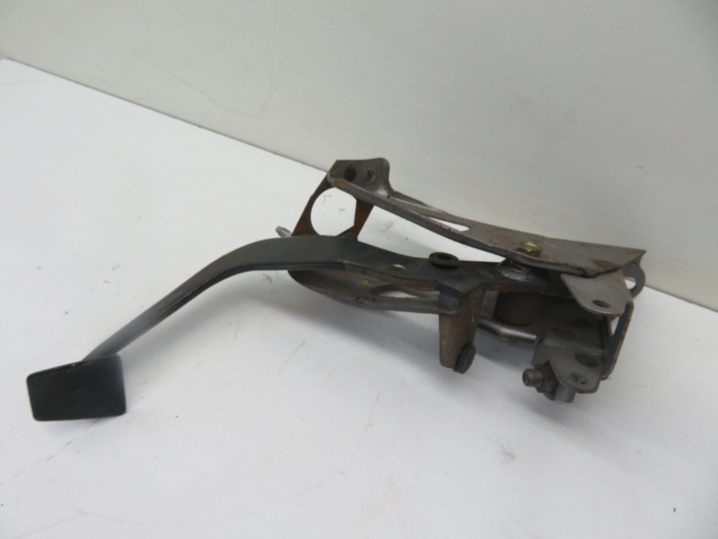 TOYOTA MR2 MK2 SW20 NON TURBO BRAKE PEDAL 1990-1999 REF4160
