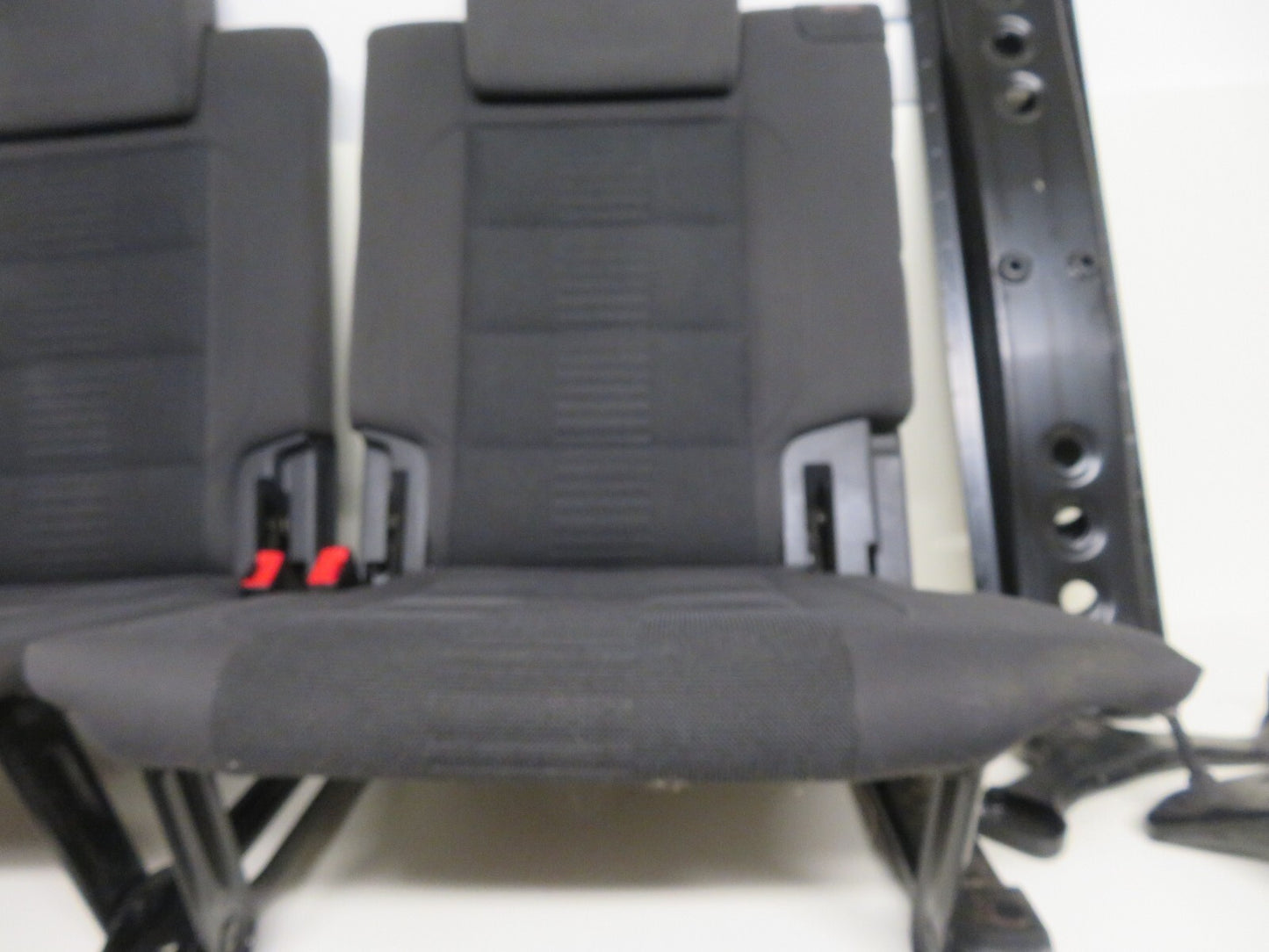 VOLKSWAGEN VW TOURAN REAR THIRD ROW CLOTH SEATS CADDY 2K 2003-2009