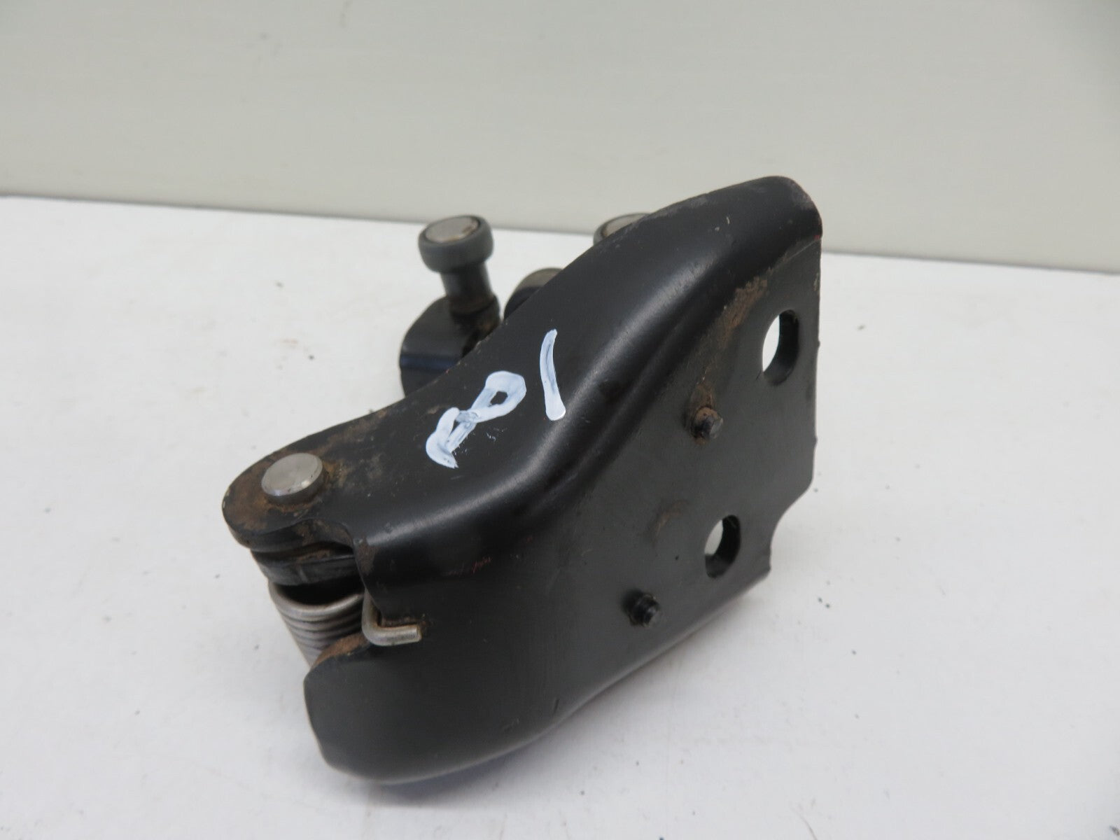 PEUGEOT BIPPER NS SLIDING DOOR MIDDLE ROLLER HINGE 2008-2015 1734-18