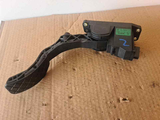 SKODA FABIA THROTTLE PEDAL 2872000983YB3 1999-2006 NO2