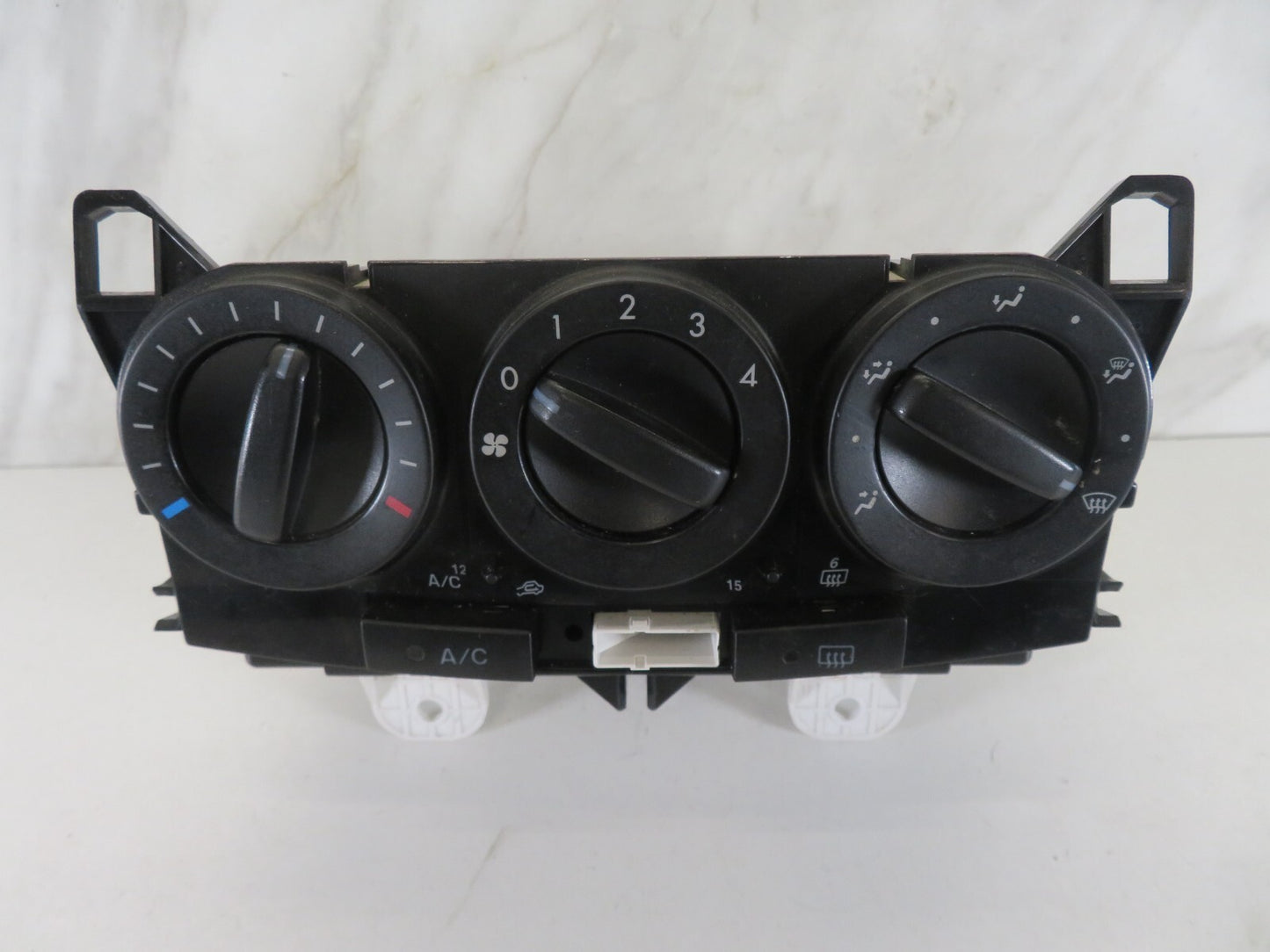 MAZDA 5 MPV HEATER CLIMATE CONTROLS 2005-2010 A1320-8