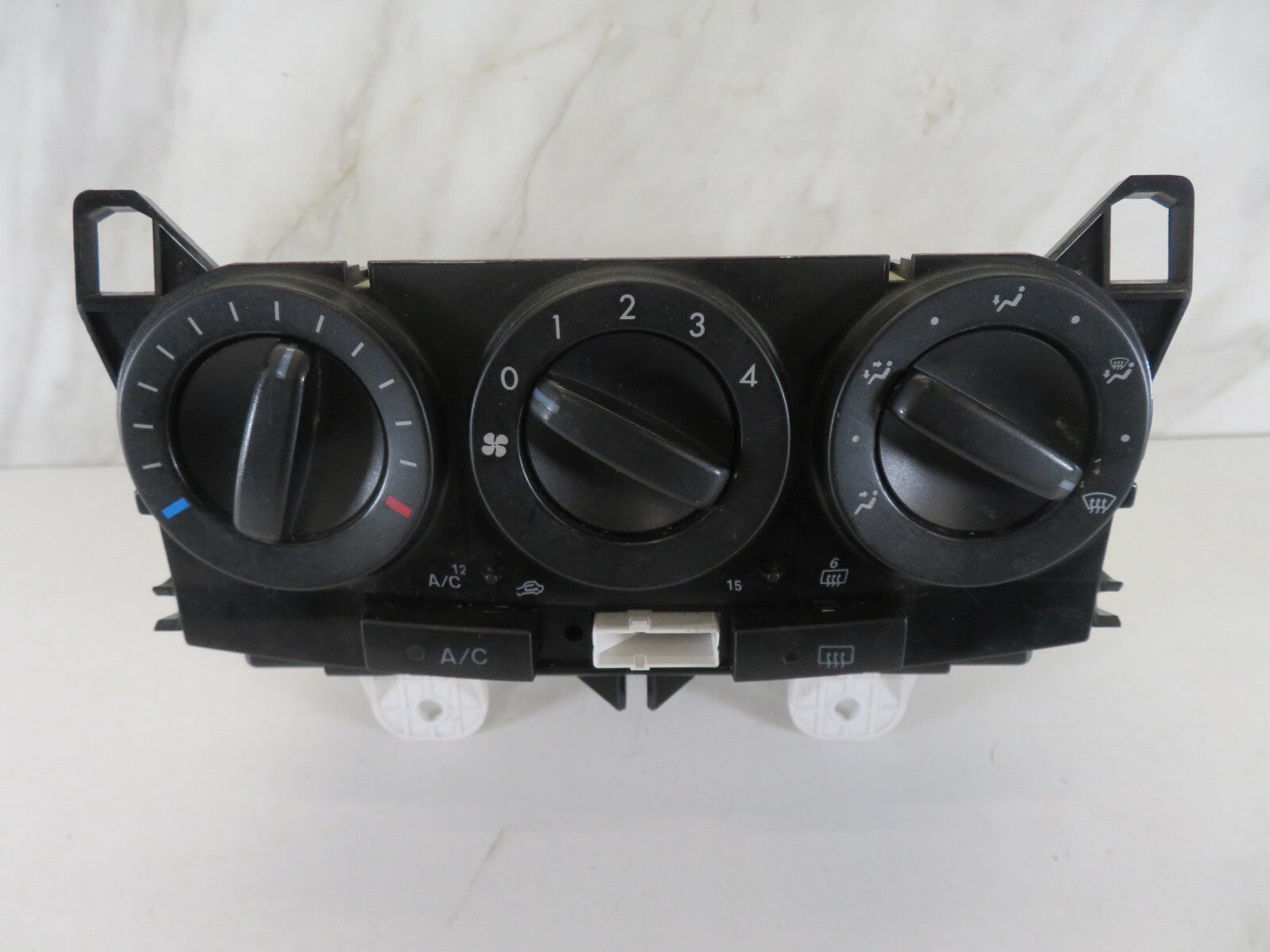 MAZDA 5 MPV HEATER CLIMATE CONTROLS 2005-2010 A1320-8