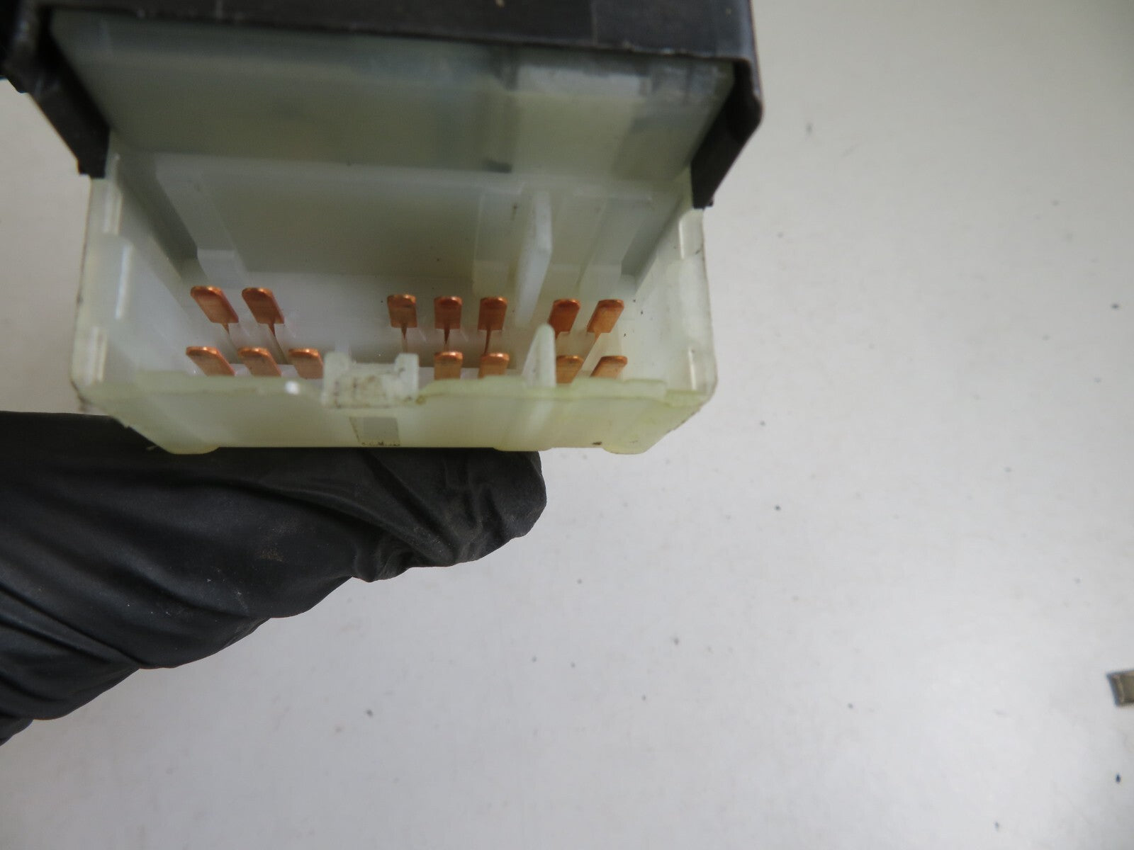 NISSAN ALMERA OS DRIVER WINDOW SWITCH 1995-2000 NISSANMIX1616-6