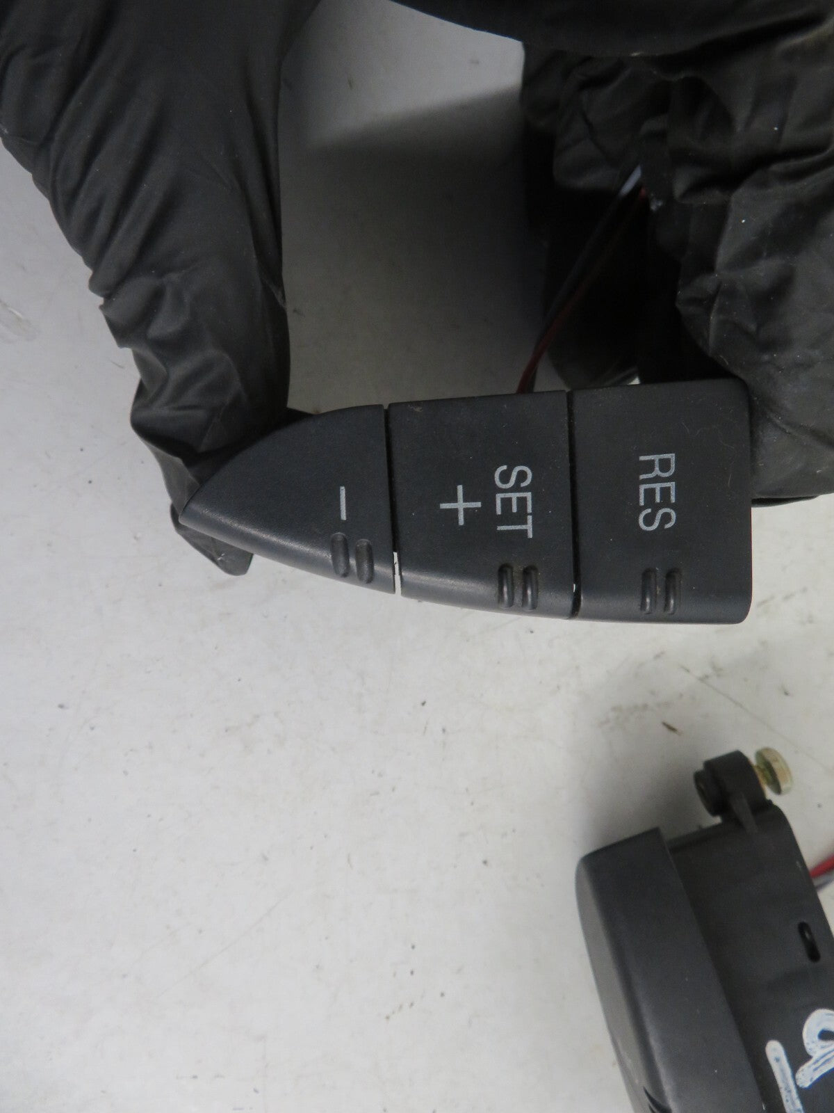 FORD MONDEO MK3 STEERING CRUISE CONTROLS 1S7T-9E740-AD 2000-2006 1639-9