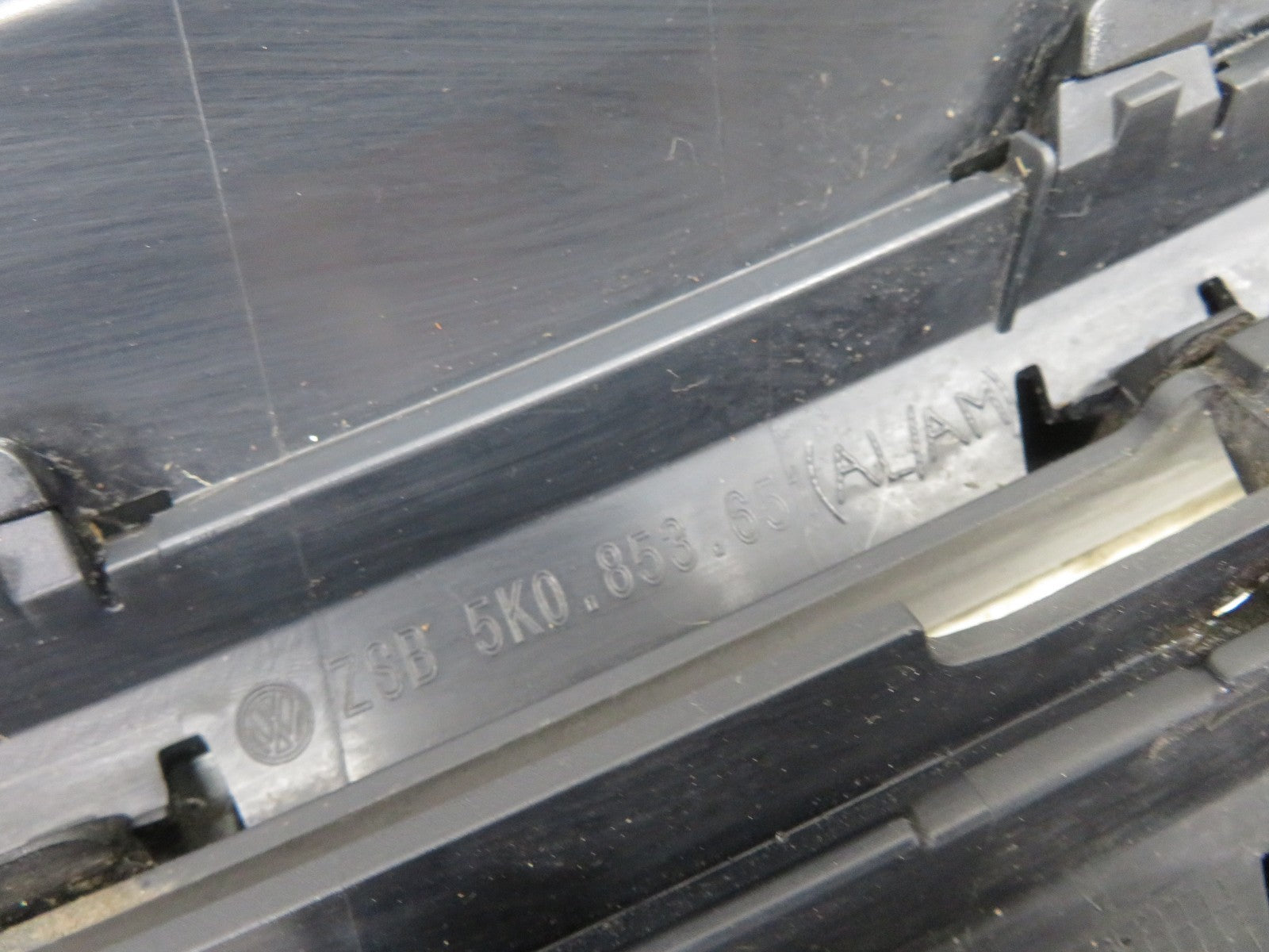 VOLKSWAGEN VW GOLF MK6 FRONT BUMPR GRILL BLACK 2009-2013