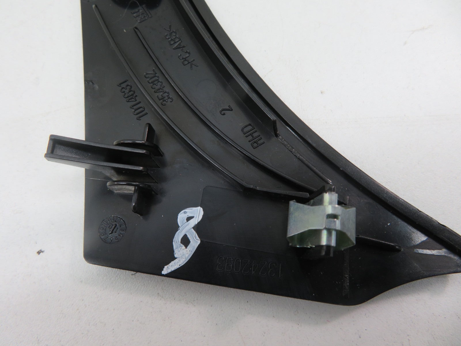 VAUXHALL INSIGNIA CENTER CONSOLE TRIM 13242093 2008-2013 1155-8