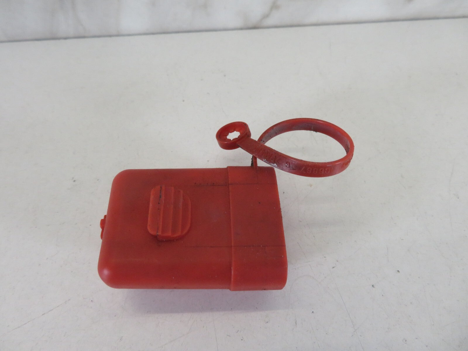 BMW 1 SERIES E88 POSTIVE JUMP START COVER 2007-2013 A1119-21