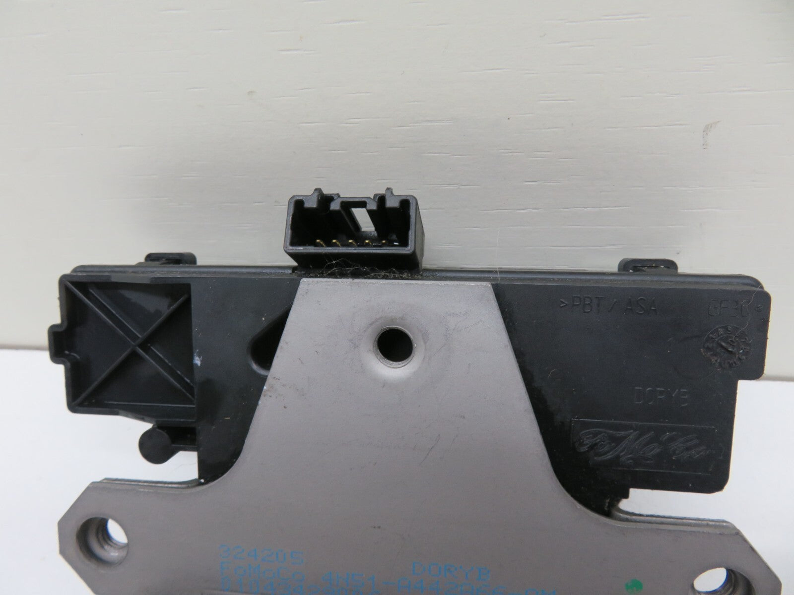 FORD GALAXY MK3 TAILGATE BOOT LOCK ACTUATOR 4N51-A442A66-AM 2006-2014 1023-9