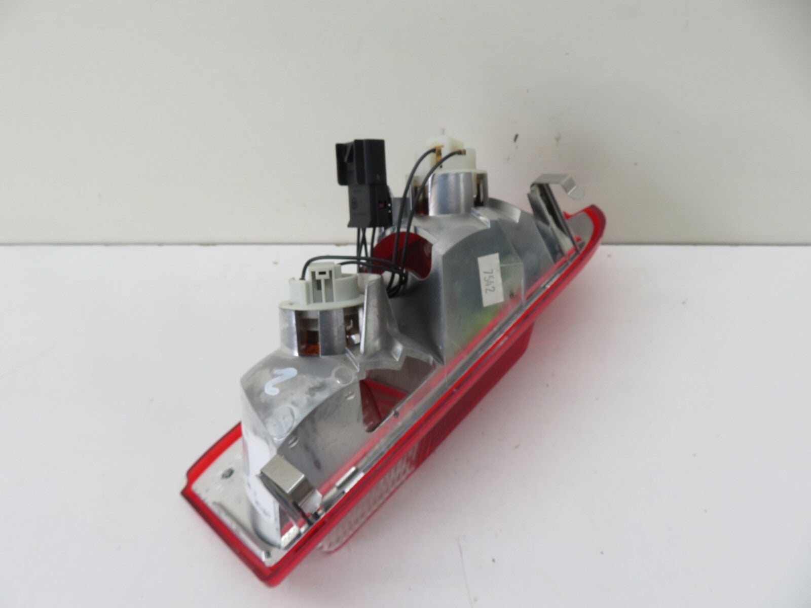 VAUXHALL INSIGNIA ESTATE OS RIGHT REAR TAIL LIGHT INNER 13228855 2008-16 1631-2