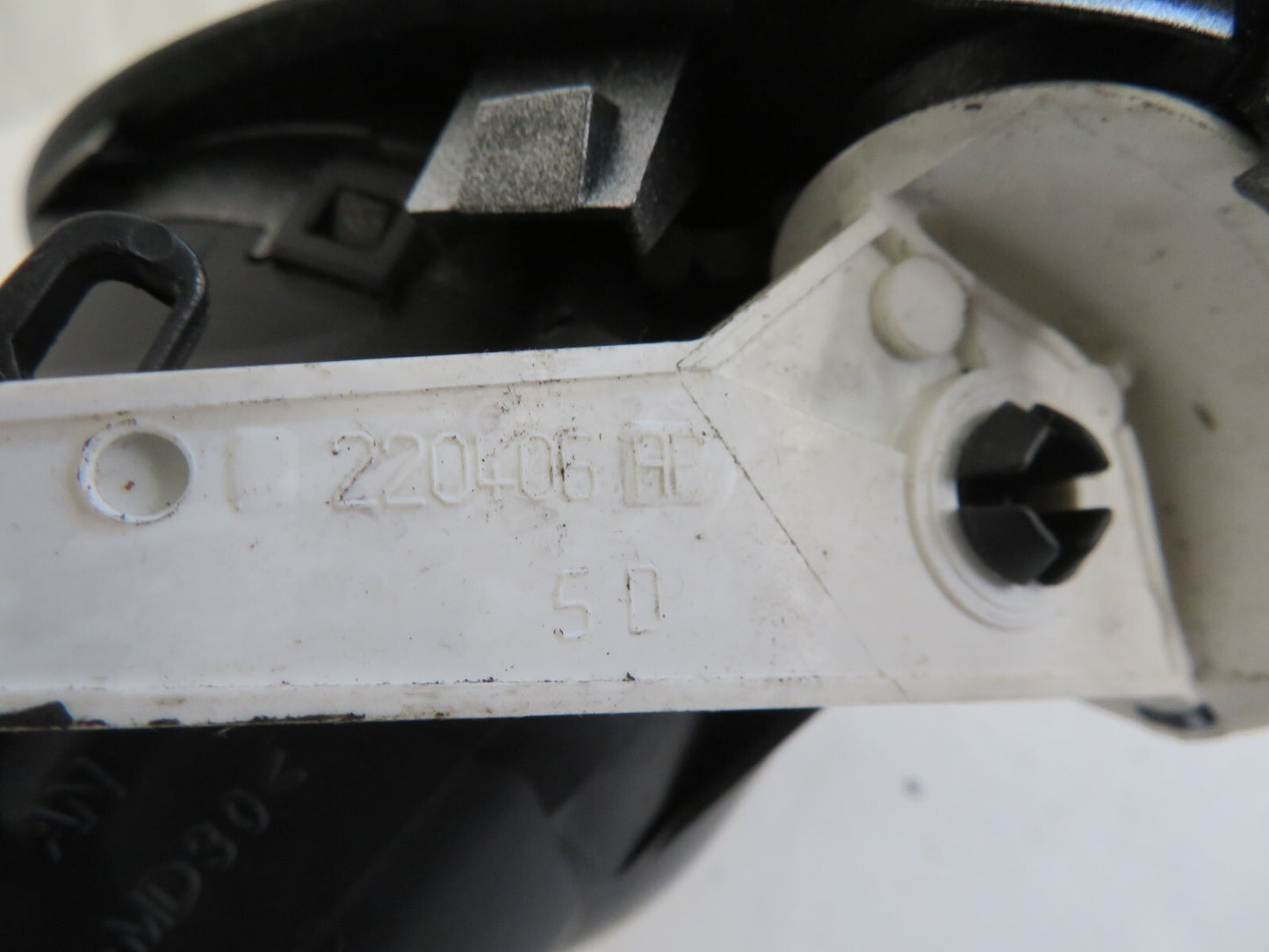 RENAULT CLIO MK3 OS DRIVER SIDE DASHBOARD AIR VENT 2005-2012 A1639-13