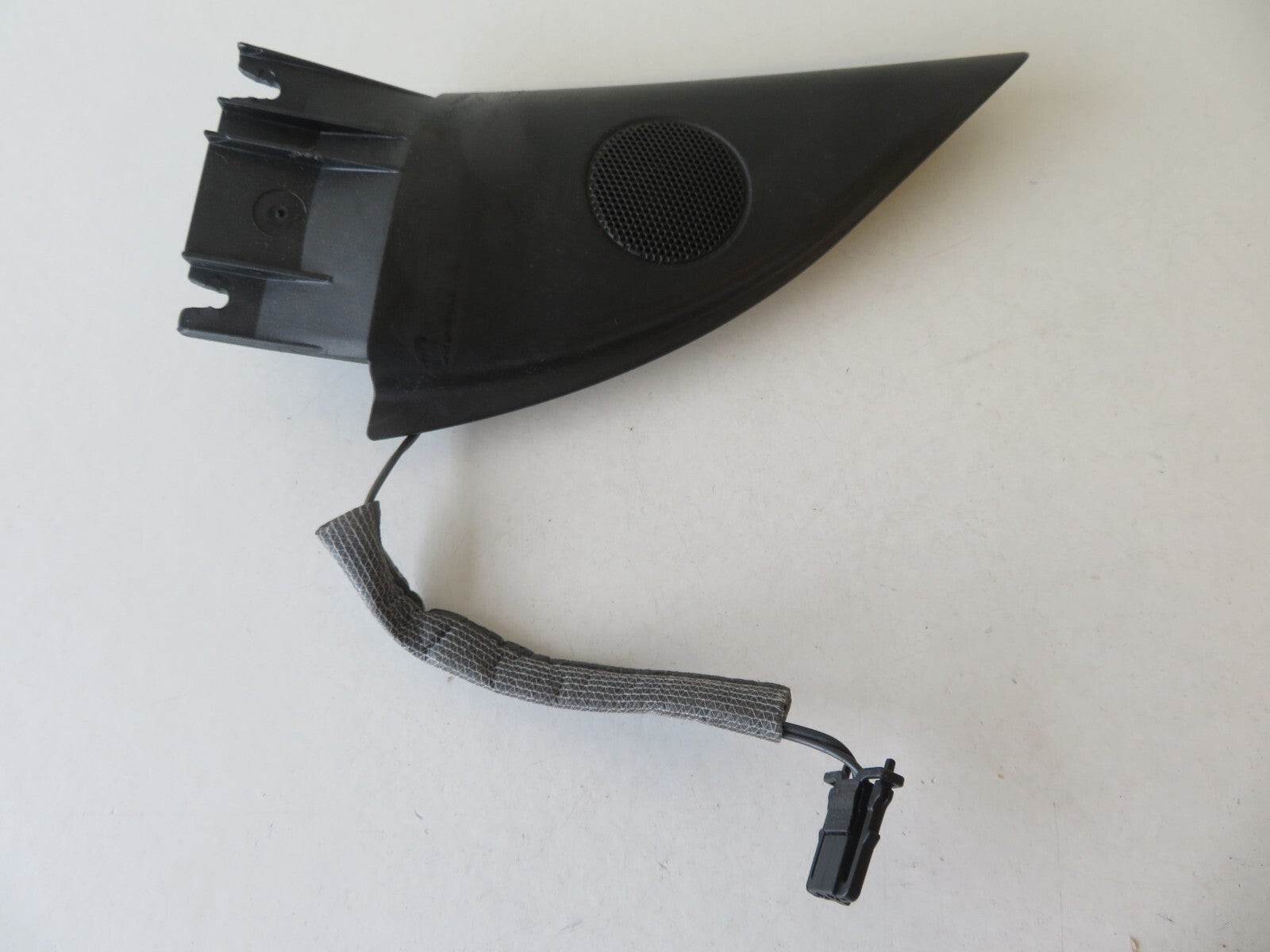 VOLKSWAGEN VW PASSAT B5.5 NS PASSENGER SIDE TWEETER 3B0035411F 01-05 AMS1348-1