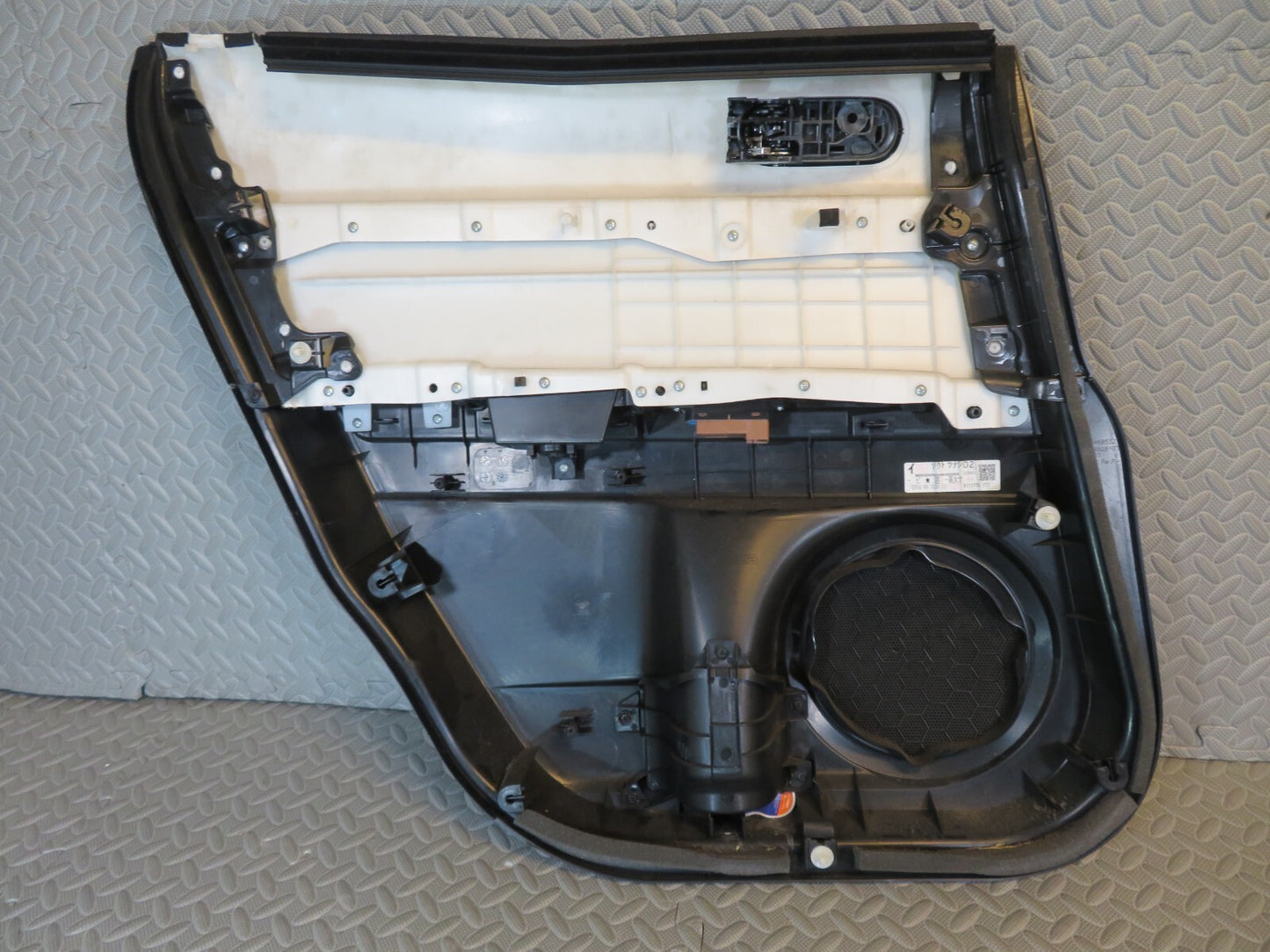 MAZDA CX7 OSR DOOR CARD 2010-2012