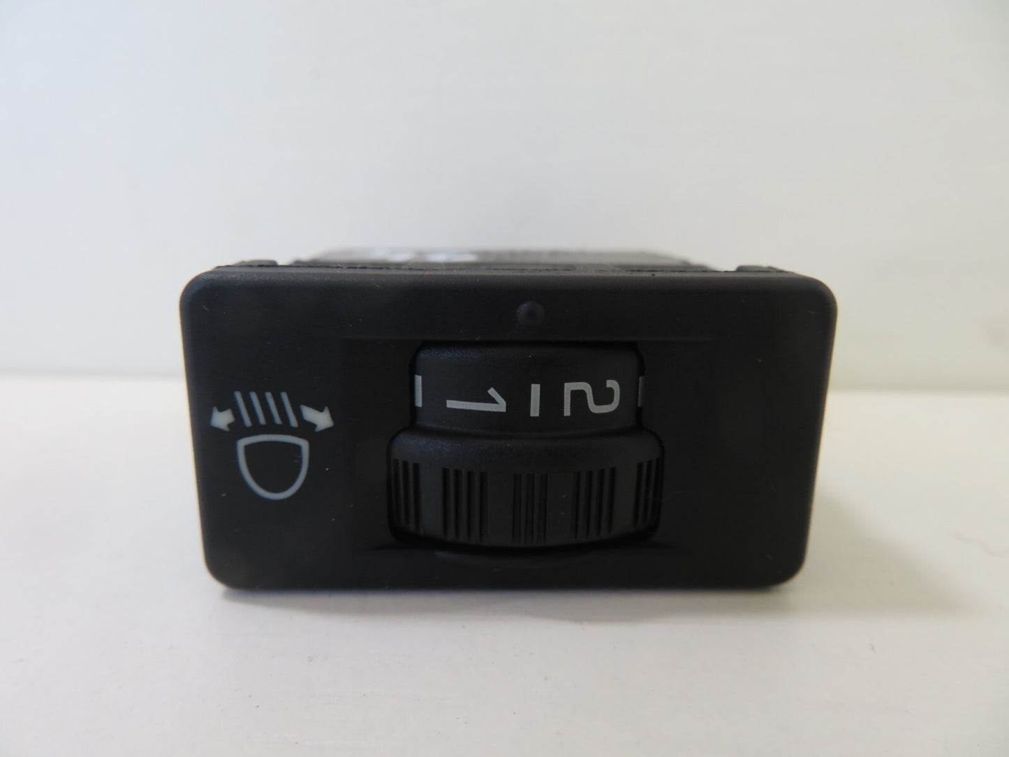 PEUGEOT 308 HEADLIGHT LEVEL SWITCH 96366692XT 2007-2013 1349-24