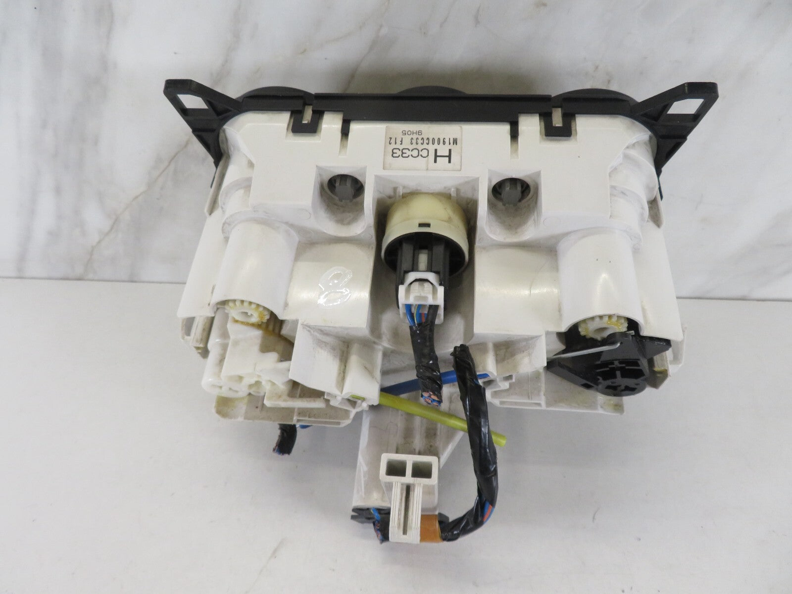 MAZDA 5 MPV HEATER CLIMATE CONTROLS 2005-2010 A1320-8