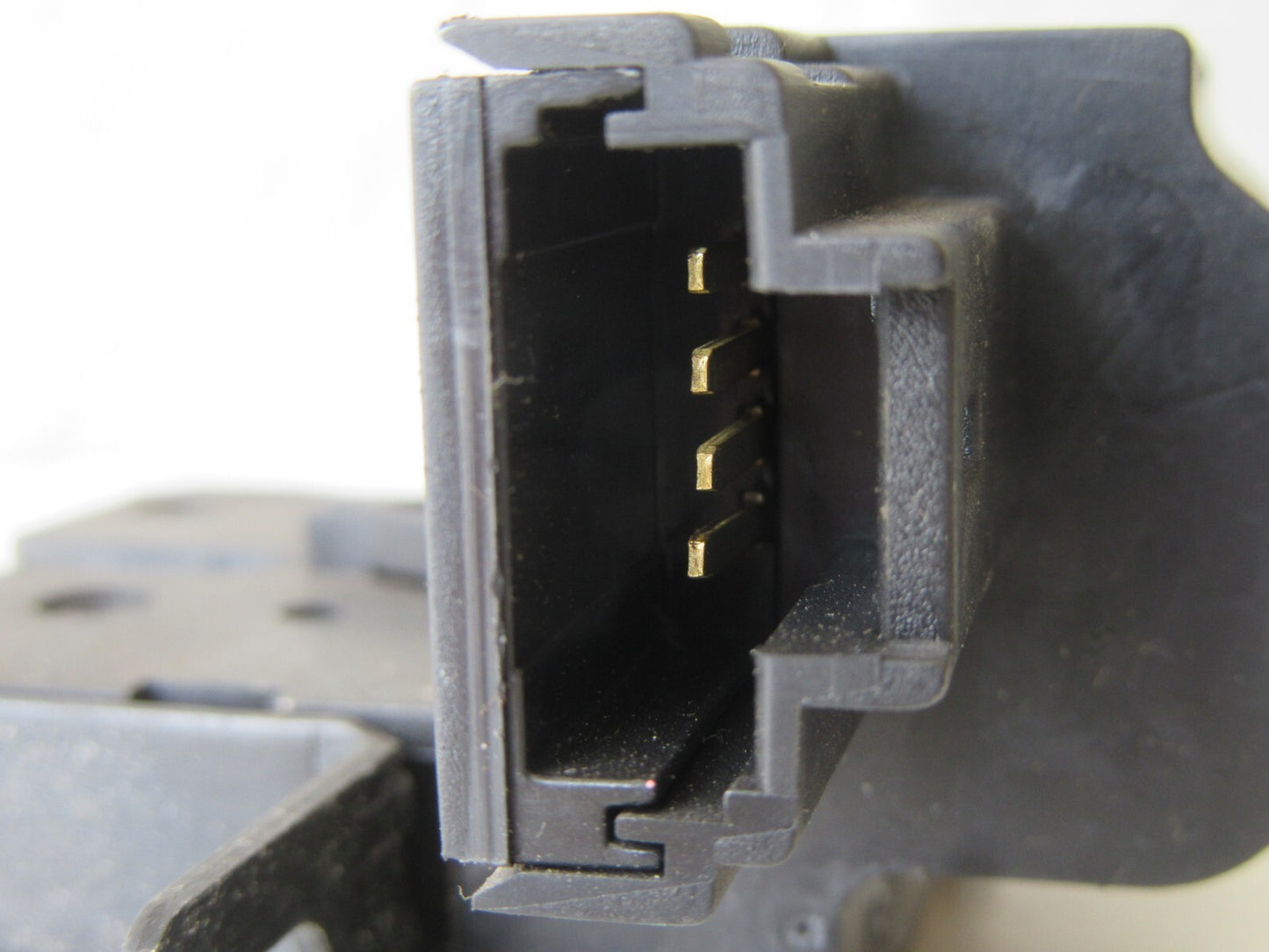 RENAULT SCENIC MK1 TAILGATE BOOT RELEASE SWITCH 8200000894 1999-2003 AMS1418