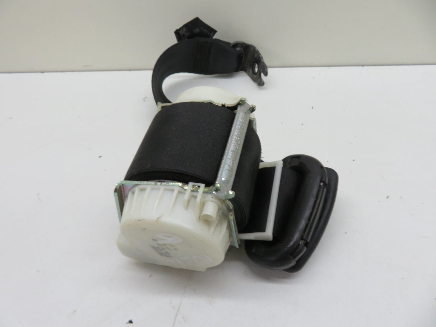 FORD FIESTA MK7 ST180 NSR REAR SEAT BELT 8V51-A611B69-AJ 2013-2017 1546-5