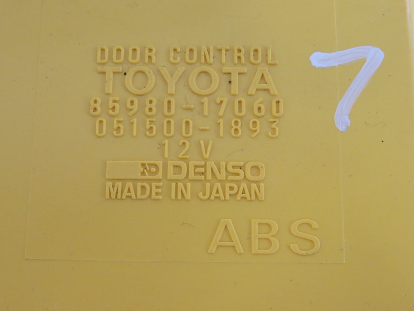 TOYOTA MR2 MK2 SW20 DOOR CONTROL MODULE RELAY 85980-17060 AM1206-7