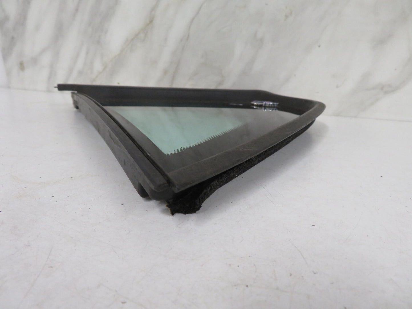 FORD MONDEO MK3 HATCHBACK OS DRIVER REAR QUARTER GLASS WINDOW 2001-2007 MX1520-4