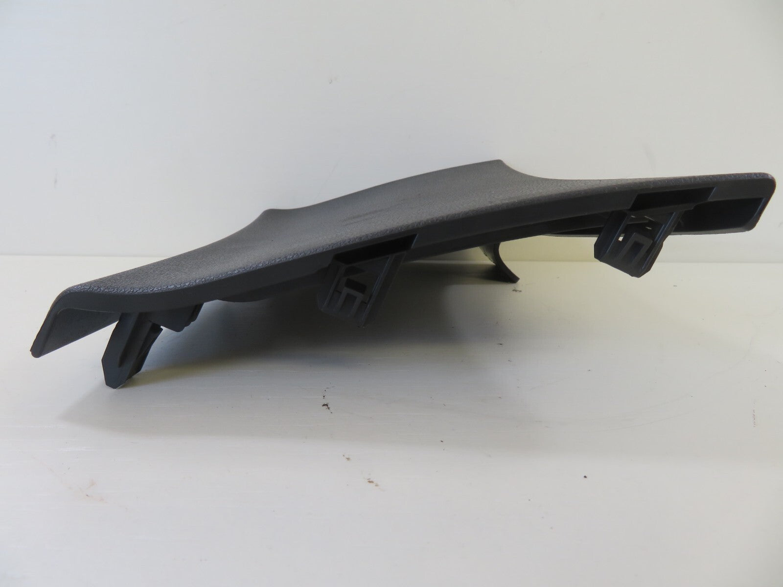 PEUGEOT 308 DRIVER LOWER DASH TRIM 9658527877 2007-2013 1349-12
