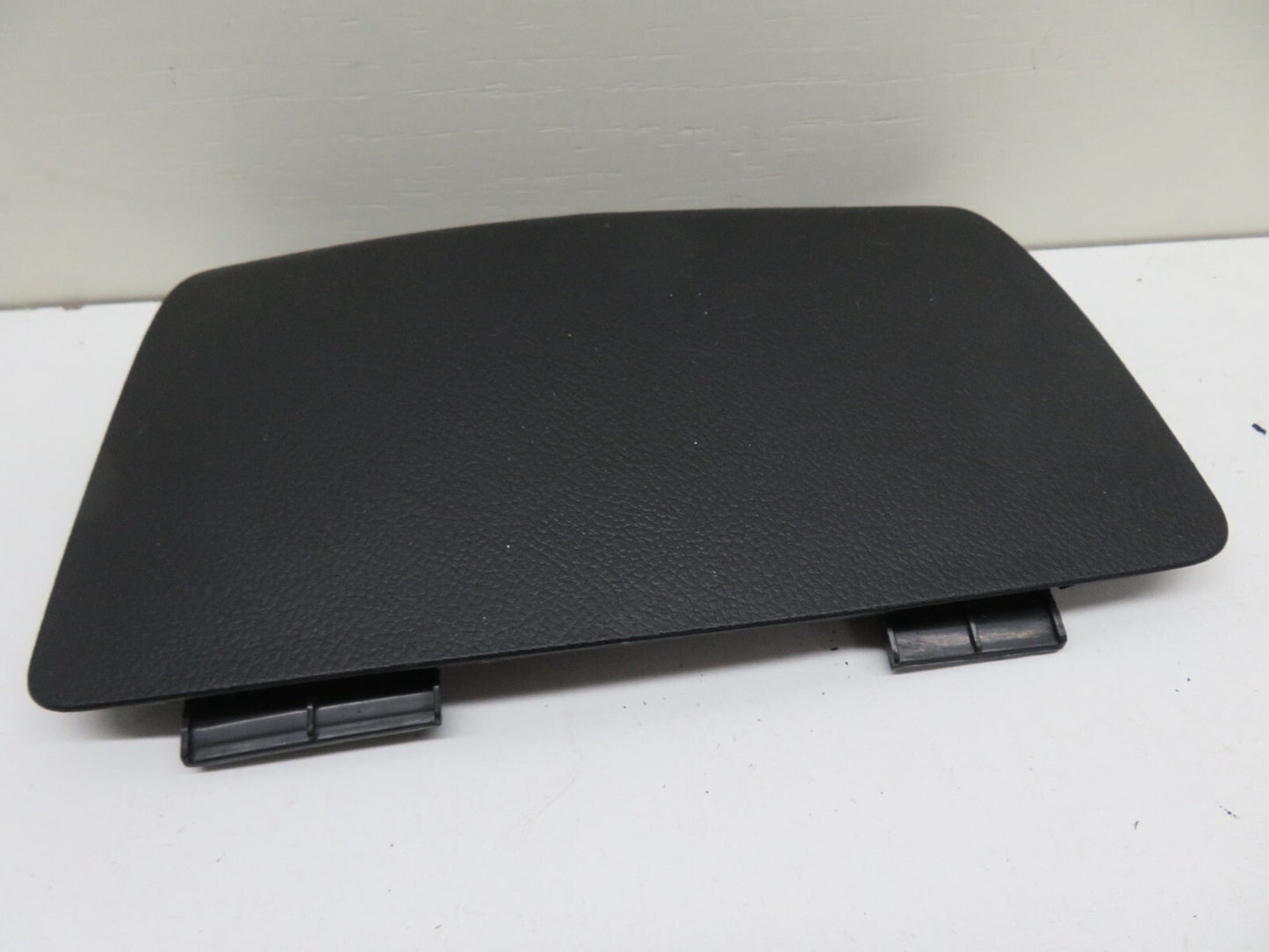 MAZDA CX7 NS PASSENGER SIDE REAR BOOT TRIM EG21688K0 2008-2012 1414-4