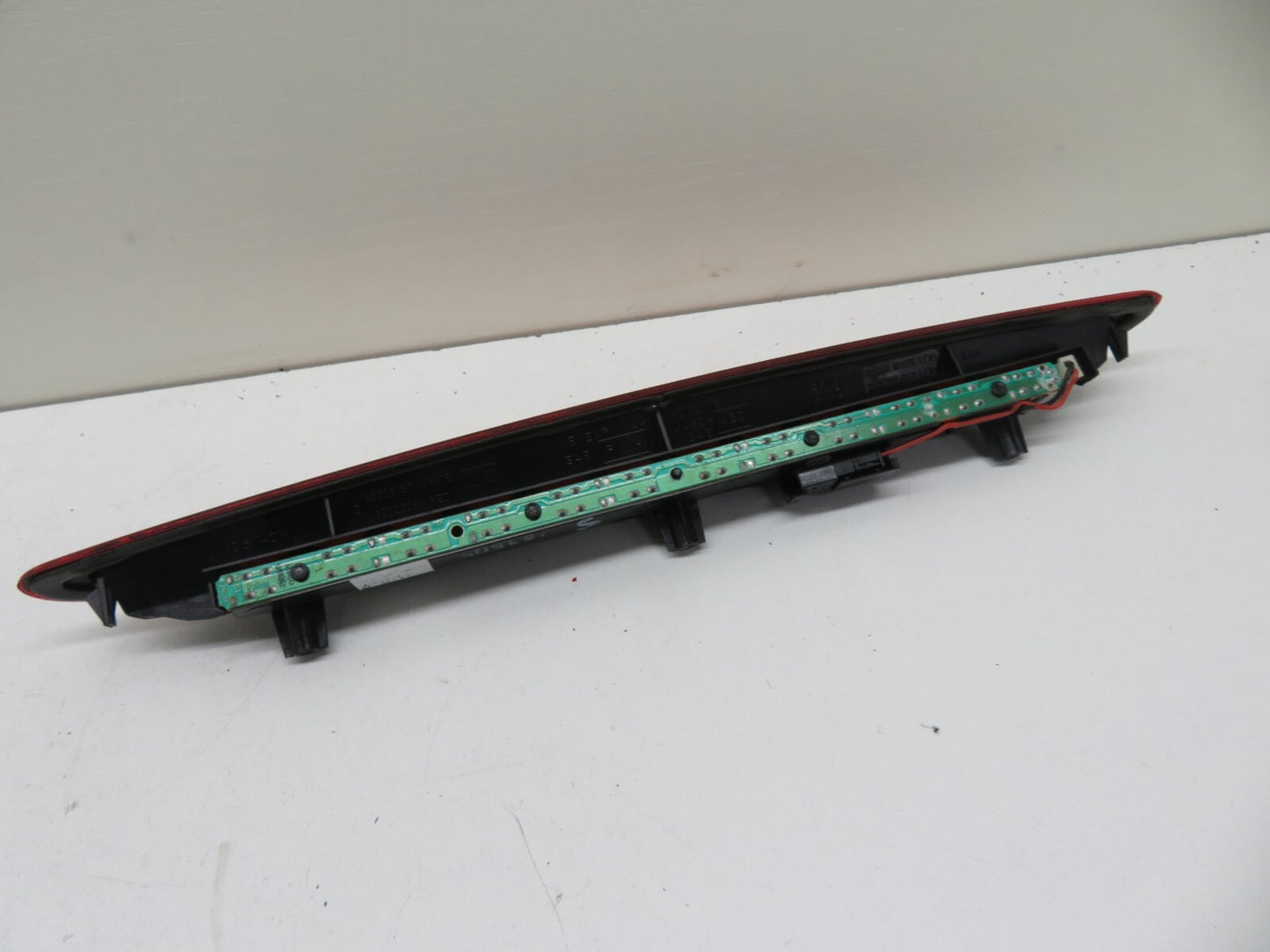 MINI COOPER S R53 REAR UPPER THIRD BRAKE LIGHT 2004-2006 1657-5