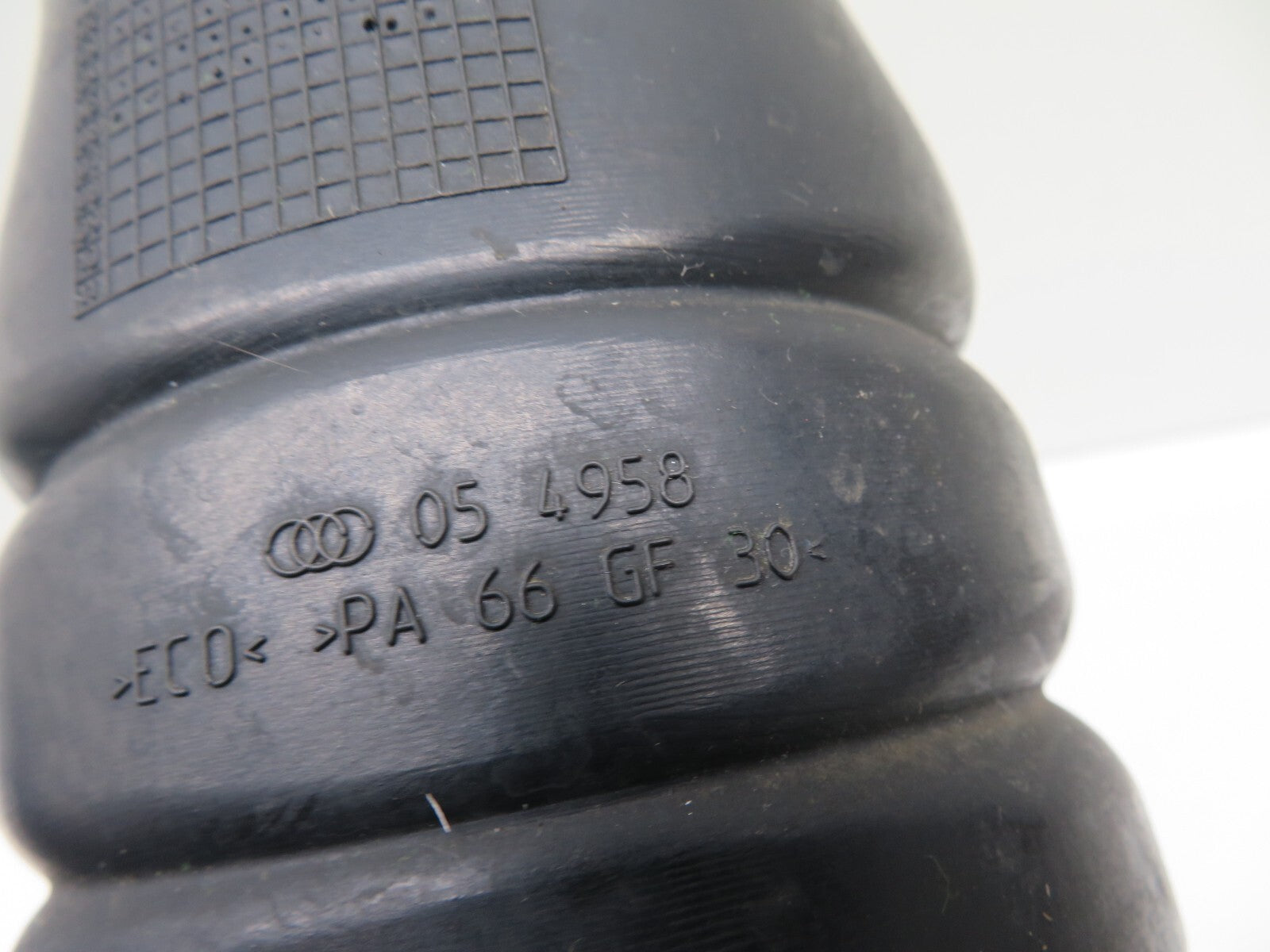 FORD FOCUS MK2 ST225 AIR INTAKE PIPE 08692401 2006-2010 1654-7