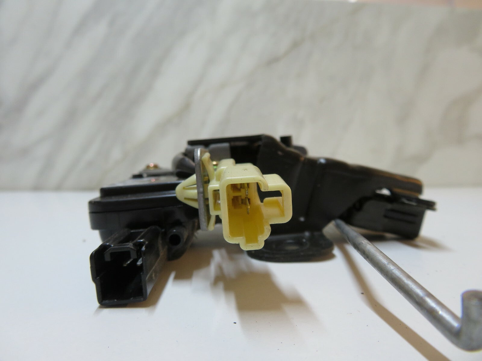 MAZDA RX8 RX-8 TAILGATE BOOT LOCK LATCH 2003-2008 KF56 SA