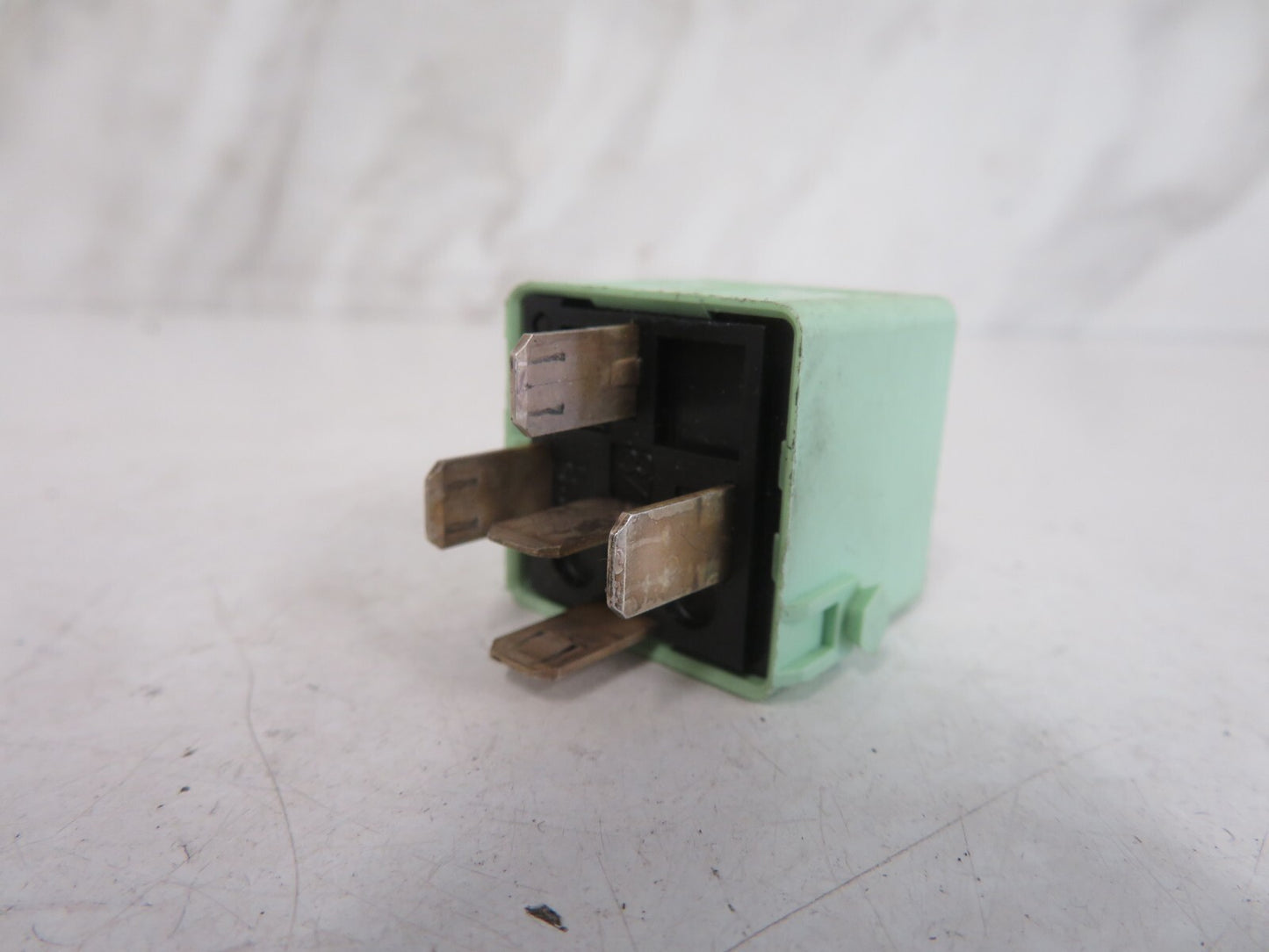 BMW 5 SERIES E39 RELAY 8373700 1996-2003 1518-23