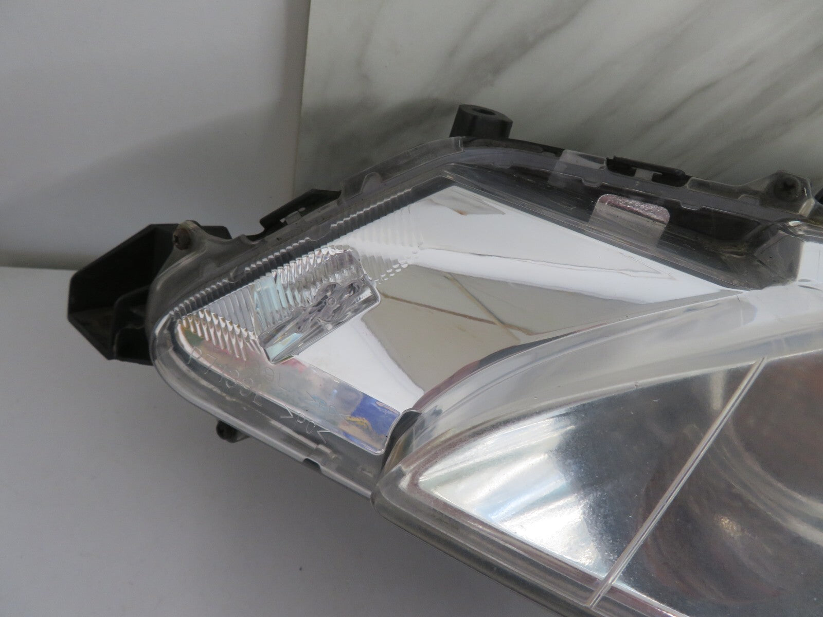 PEUGEOT 4007 NS XENON HEADLIGHT 2007-2012 BK1234