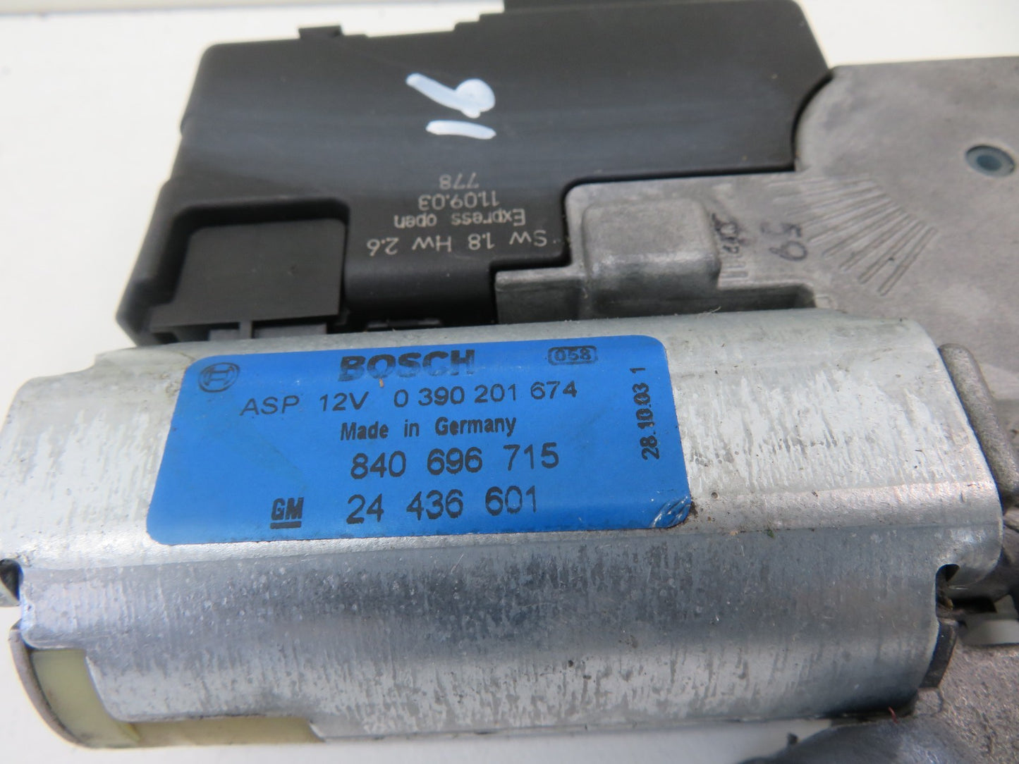 VAUXHALL ZAFIRA A SUNROOF MOTOR 24436601 1999-2005 1353-16