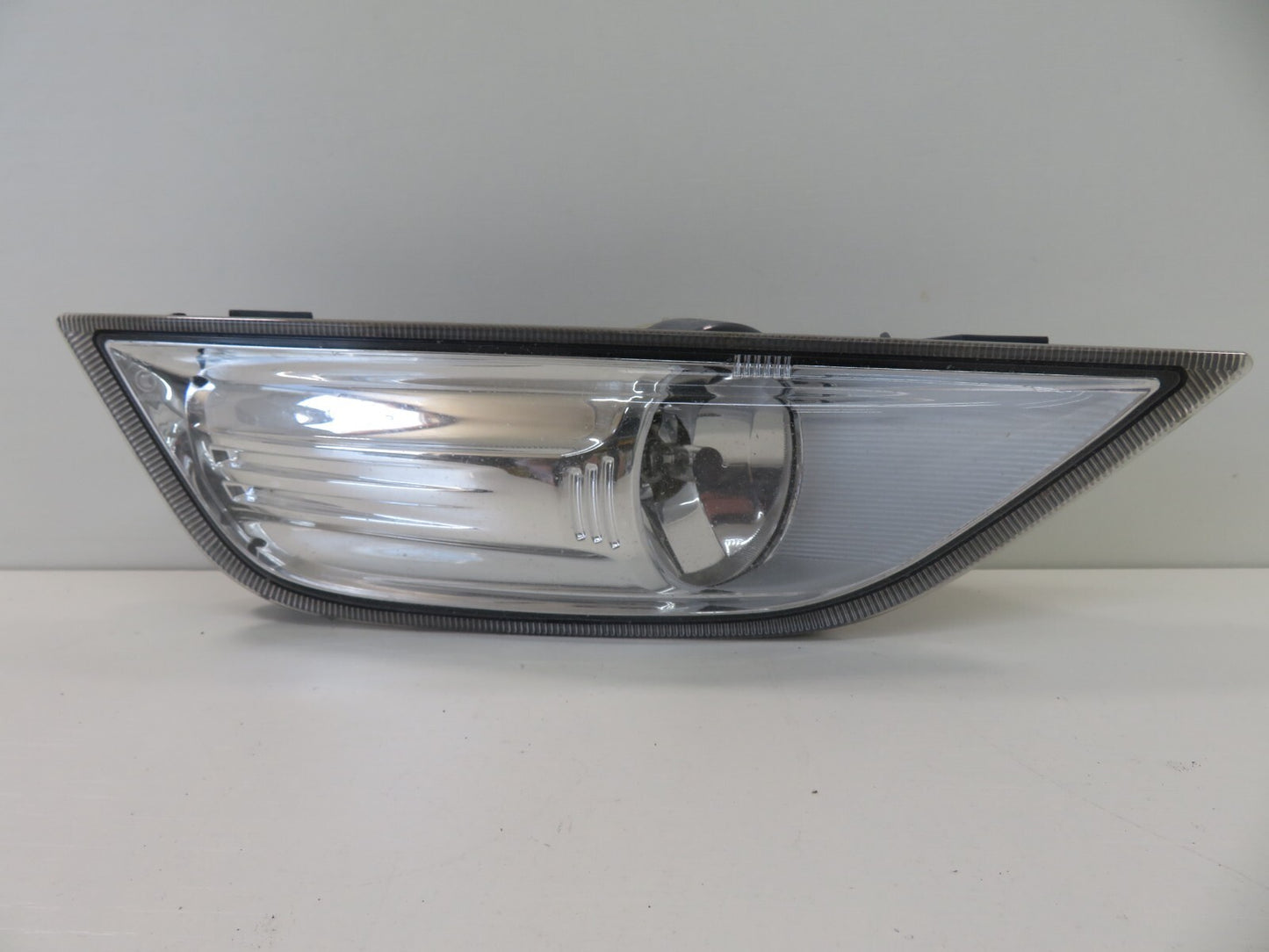 FORD MONDEO MK4 FRONT OS DRIVER FOG LIGHT BS71-15K201-AB 2011-2014 MIX1458-9